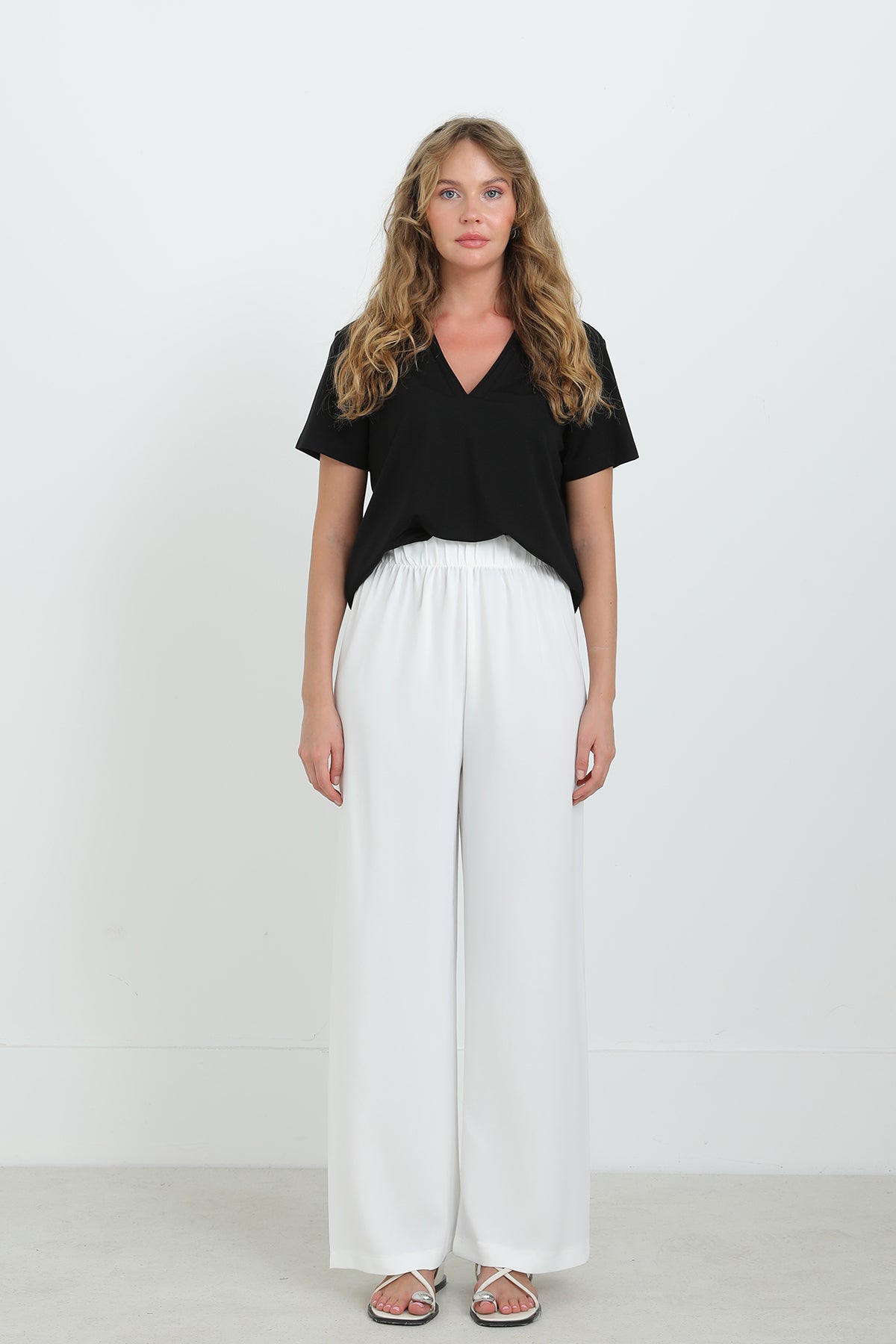 Kadın Geniş Paça Yüksek Bel Pantolon - 18103PNT