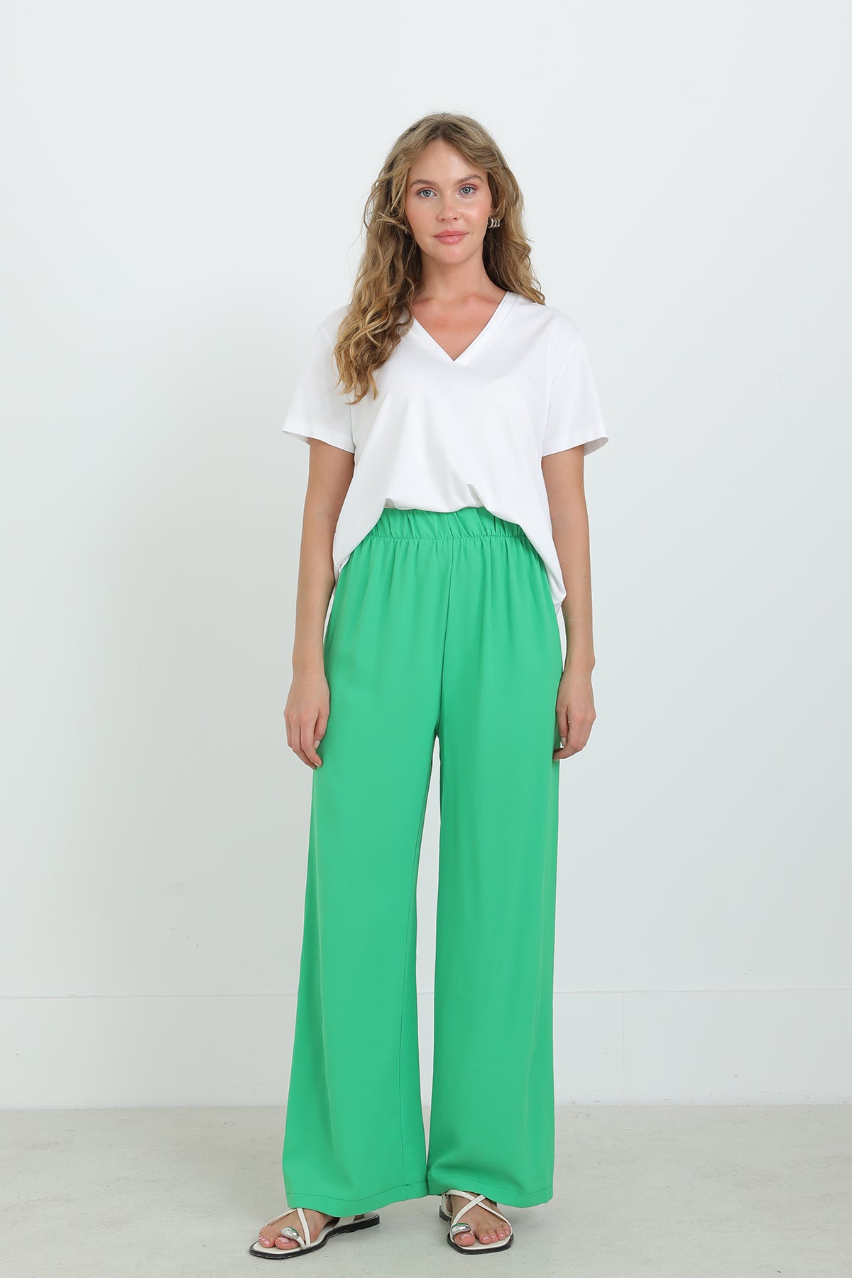 Kadın Geniş Paça Yüksek Bel Pantolon - 18103PNT