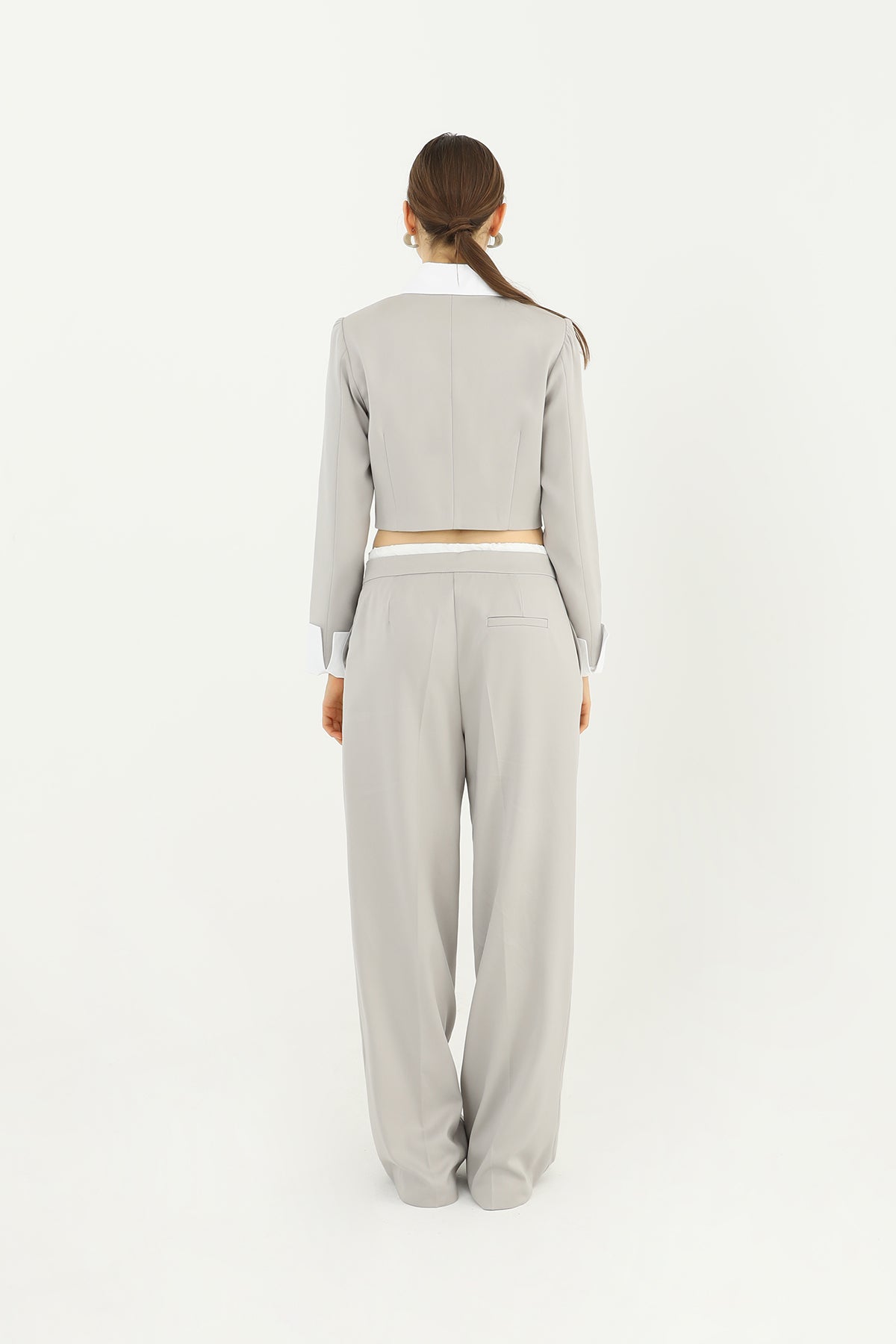 Kadın Yaka ve kol Detaylı Kısa Ceket - 31606CKT