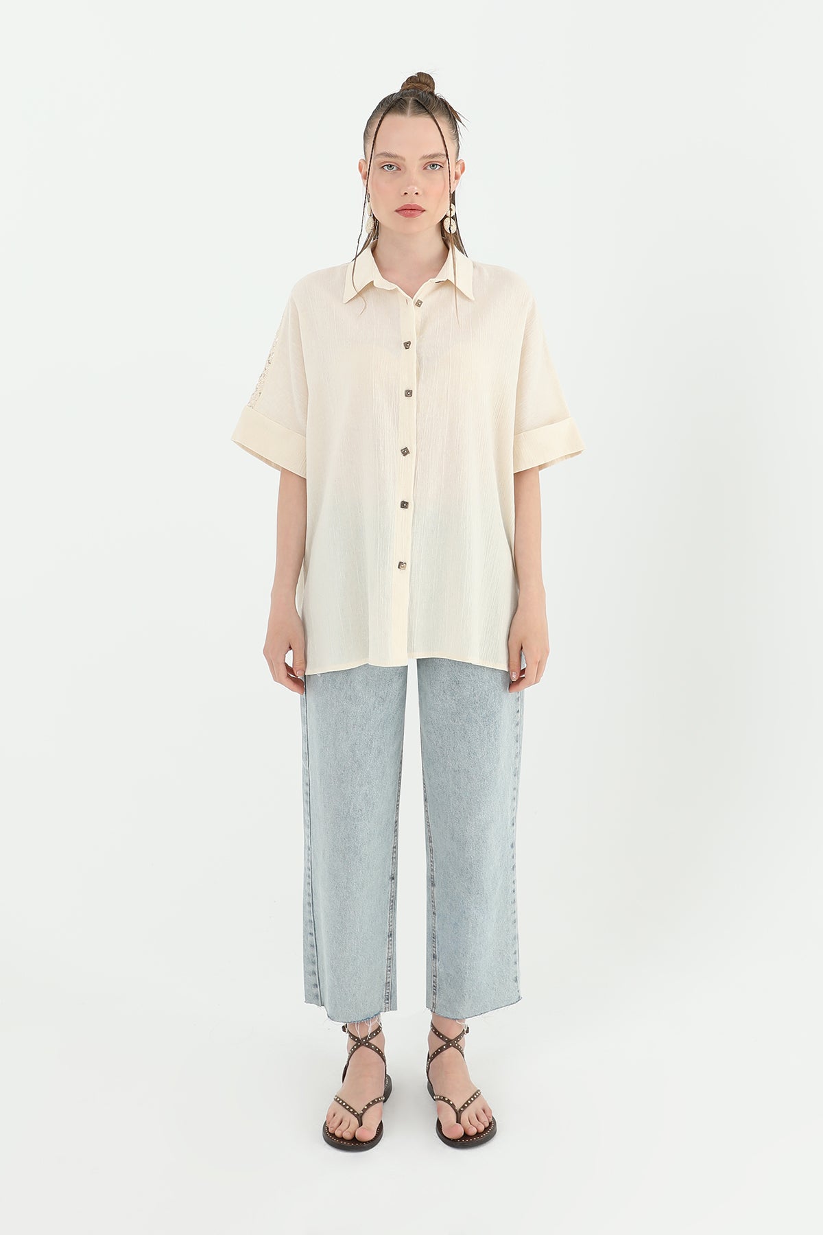 Kadın Arka Roba Dantelli Kısa Kollu Gömlek -24S-31792GML