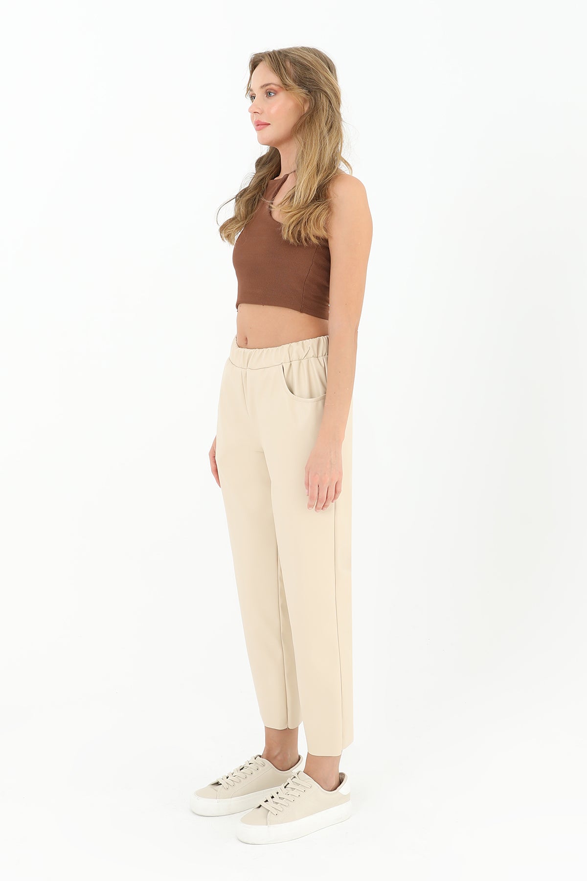 Kadın Beli Lastikli Cep Detaylı Deri Pantolon - 18205PNT