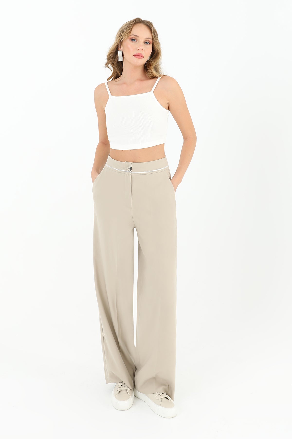 Kadın Beli Nakış Detaylı Geniş Paça Pantolon - 31976PNT