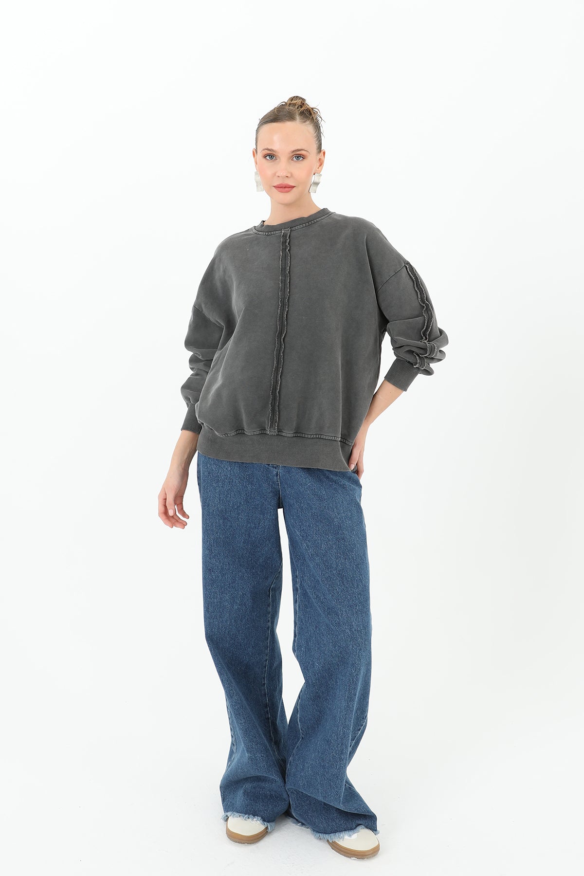 Kadın Dikiş Detaylı Eskitme Sweatshirt - 32063SWT