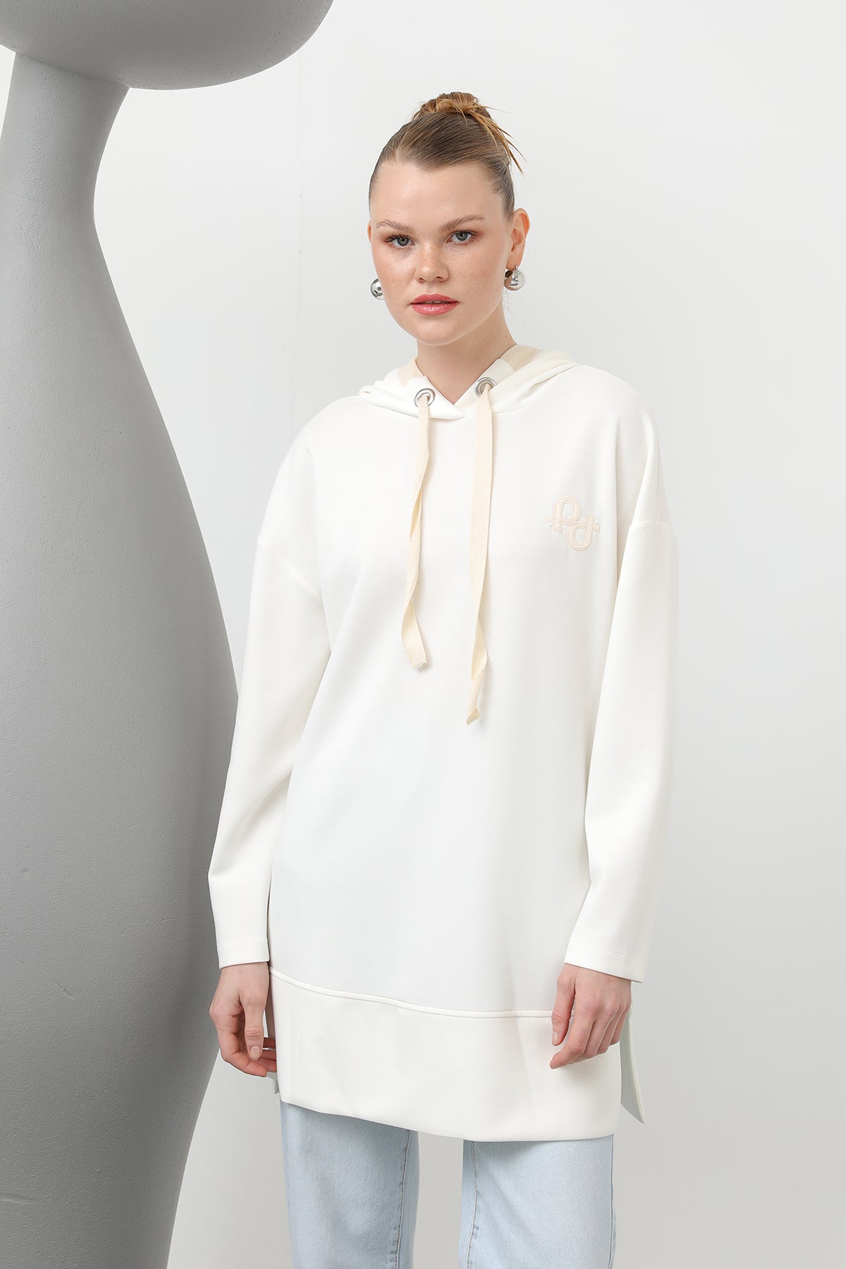 Kadın Nakış Detaylı Balıksırtı Kapişonlu Tunik - 25S-10615TUN