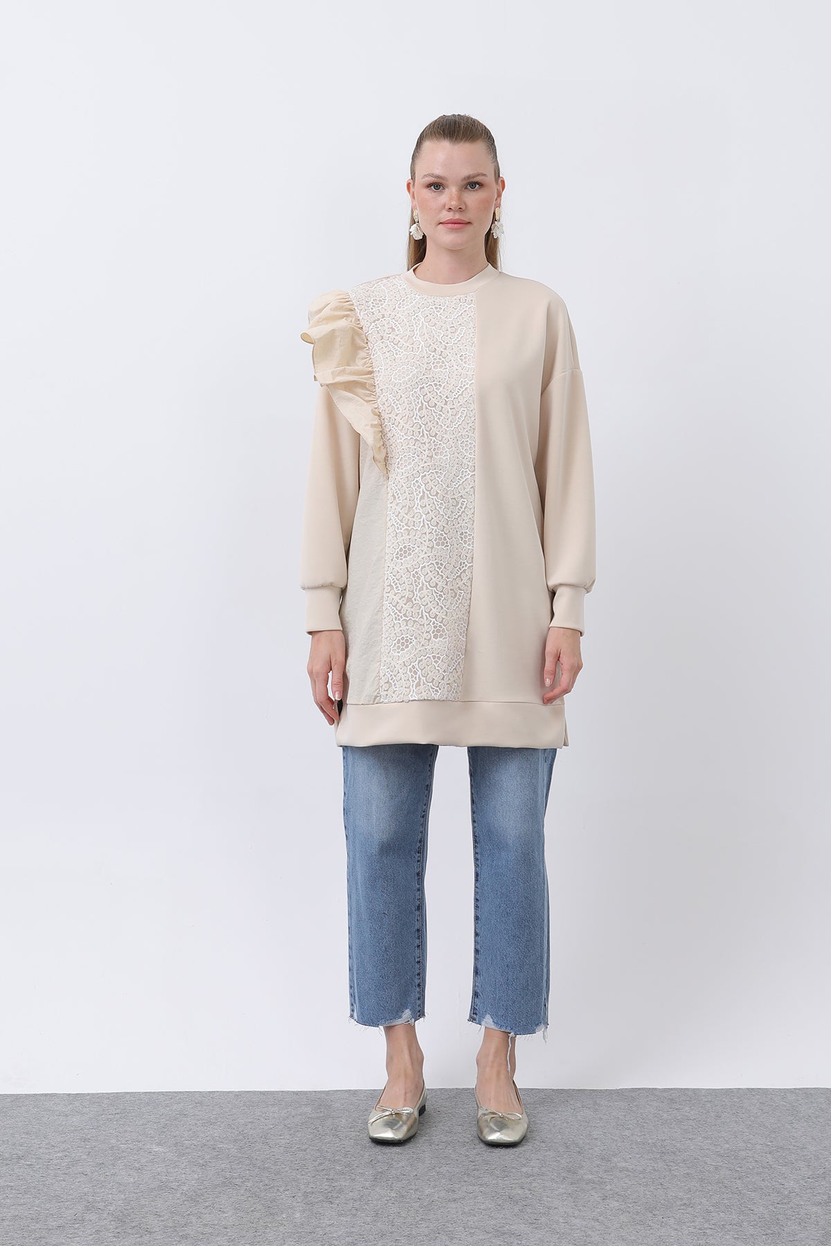 Kadın Omzu Fırfır Detaylı Dantel Garnili Tunik - 10628TNK