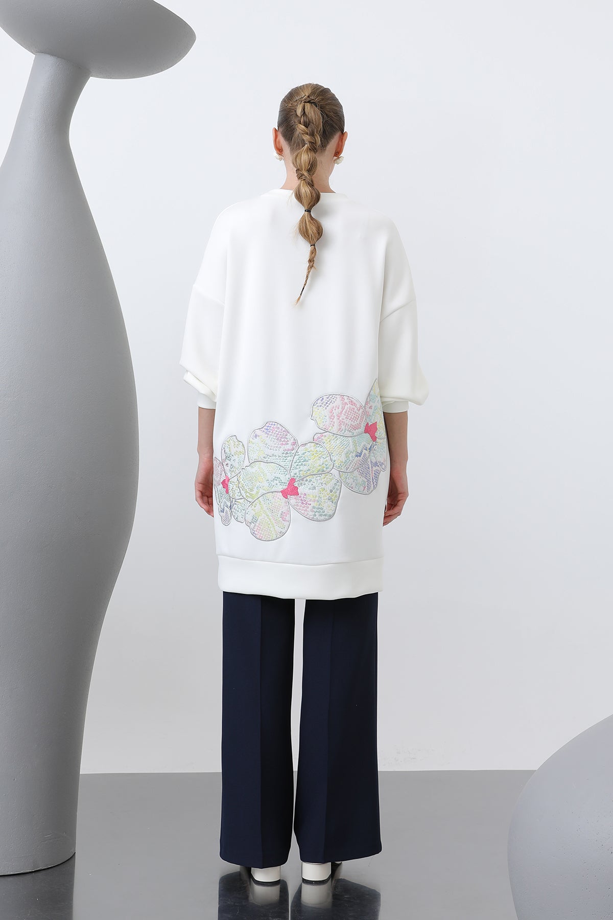 Kadın Önü Ve Arkası Nakış Detaylı Garnili Tunik - 10641TNK