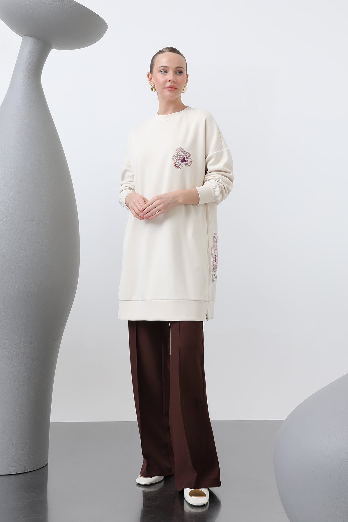 Kadın Önü Ve Arkası Nakış Detaylı Garnili Tunik - 10641TNK