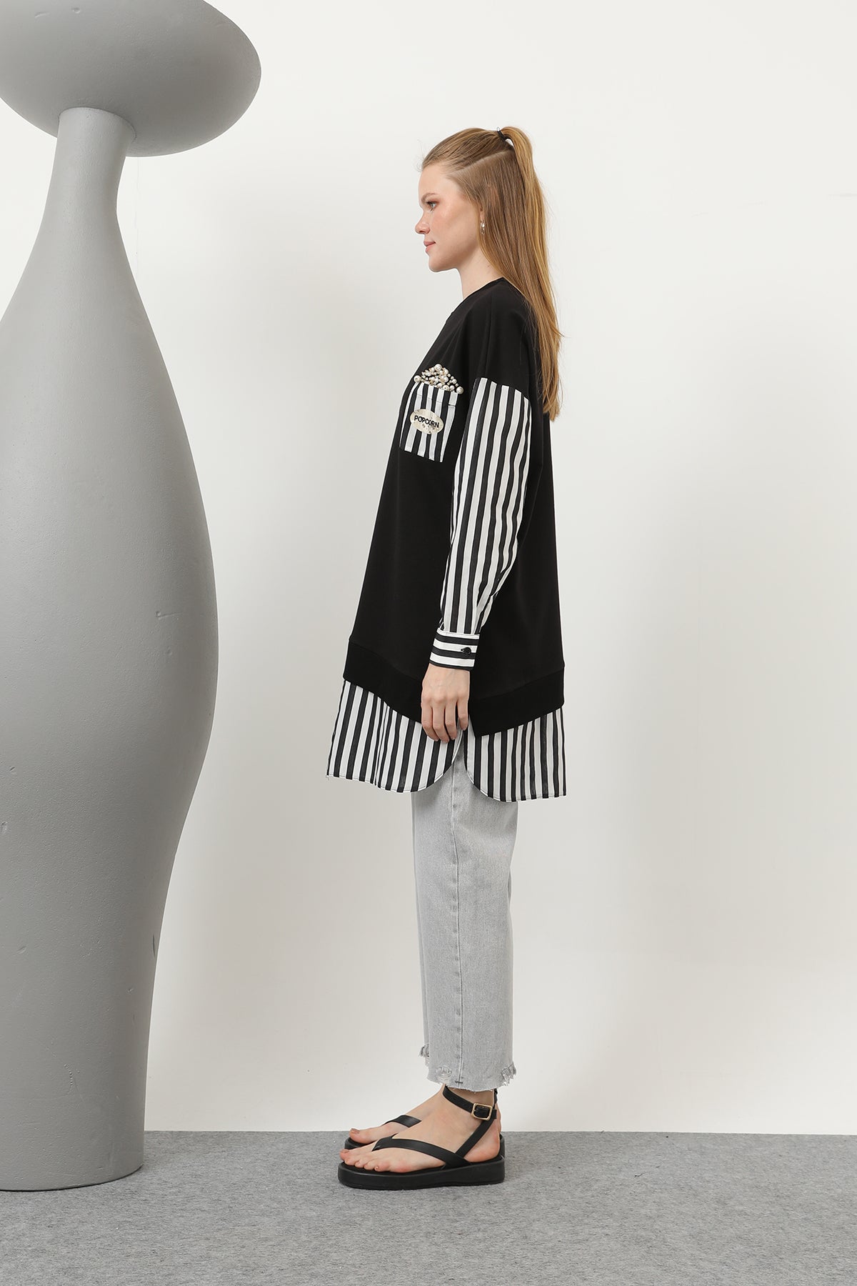 Kadın Önü Pop Corn Baskılı ve Boncuk İşlemeli Çizgi Garnili Tunik - 10651TUN