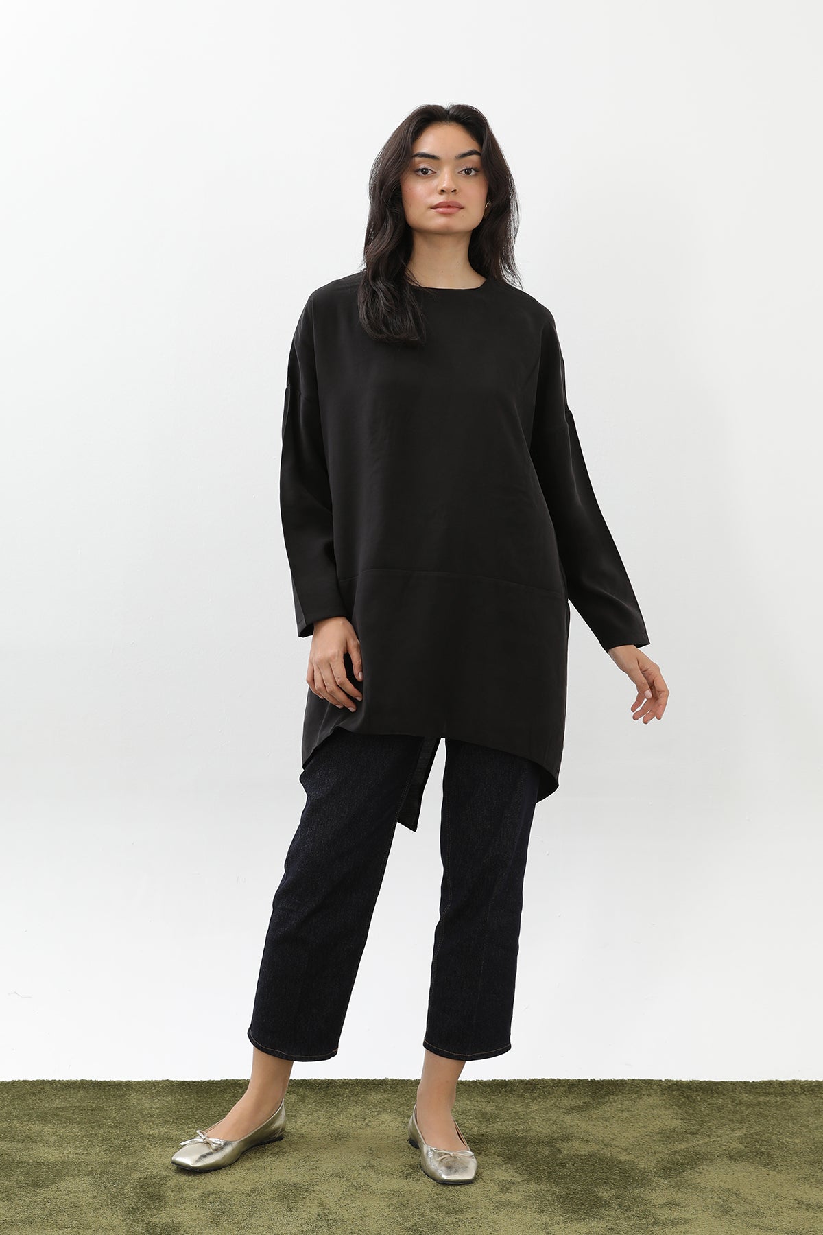 Kadın Arkası Çapraz Yırtmaçlı Tunik - 10675TUN