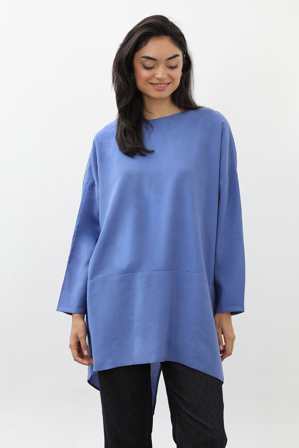 Kadın Arkası Çapraz Yırtmaçlı Tunik - 10675TUN