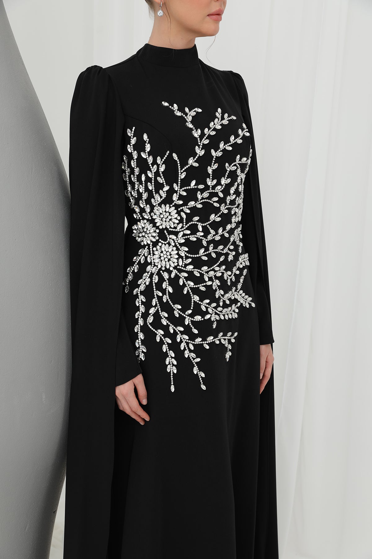 Kadın Yaprak Taş İşlemeli Pelerinli Abiye -12583ELB