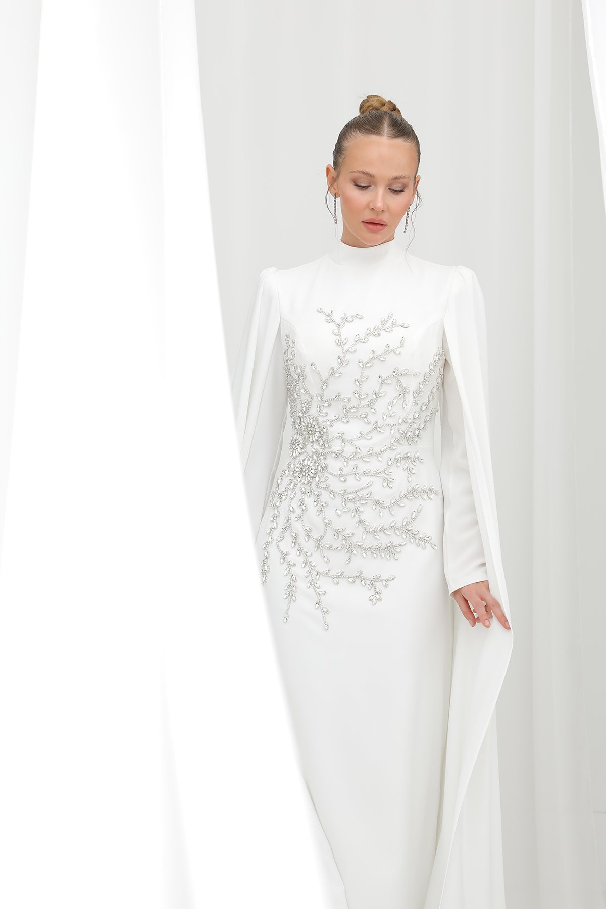 Kadın Yaprak Taş İşlemeli Pelerinli Abiye -12583ELB