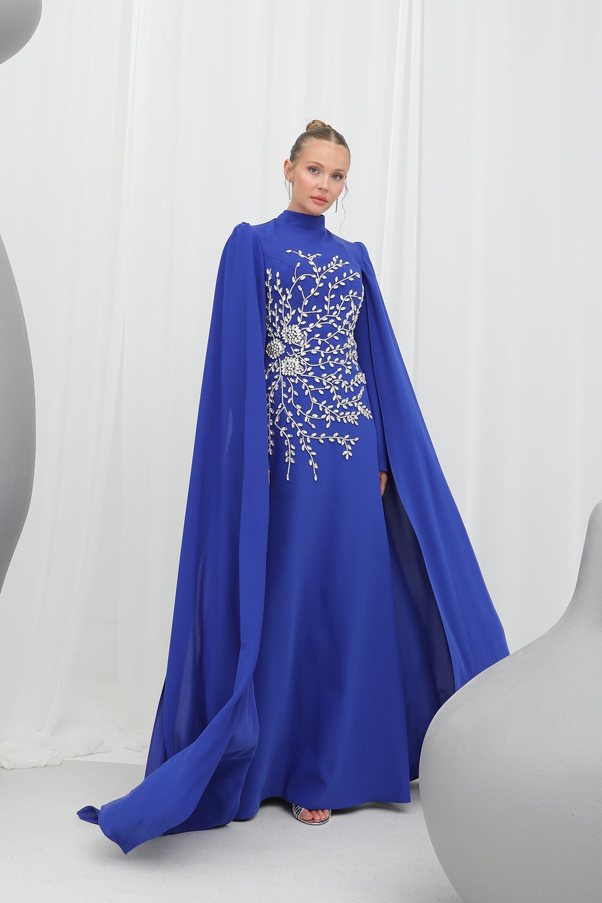 Kadın Yaprak Taş İşlemeli Pelerinli Abiye -12583ELB