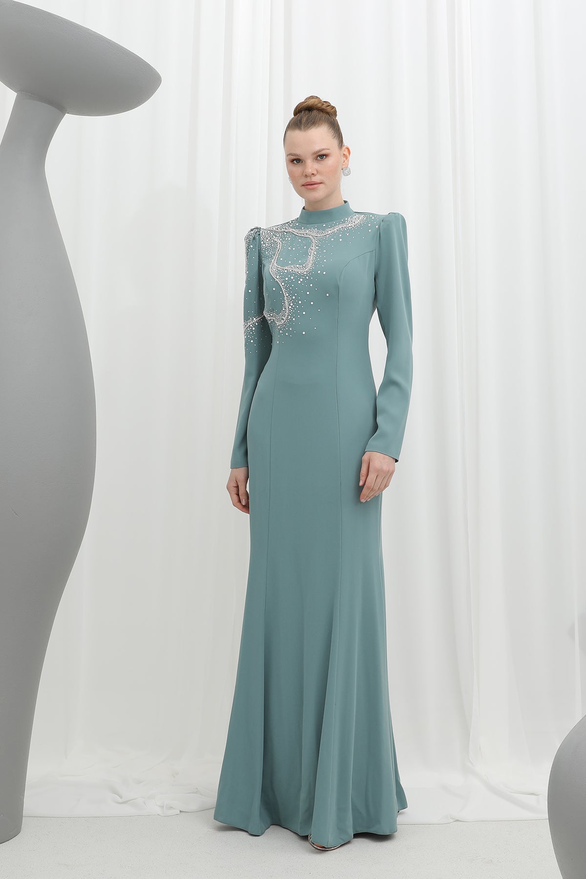 Kadın Galaksi Işıltısı Asimetrik Taş İşlemeli Abiye -12585ELB