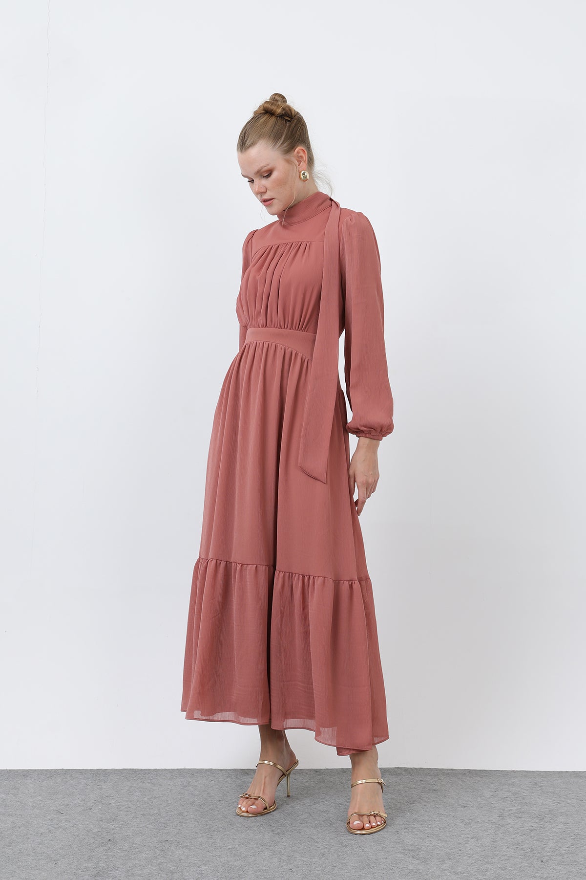 Kadın Drape Detaylı Yüksek Yaka Elbise - 12613ELB