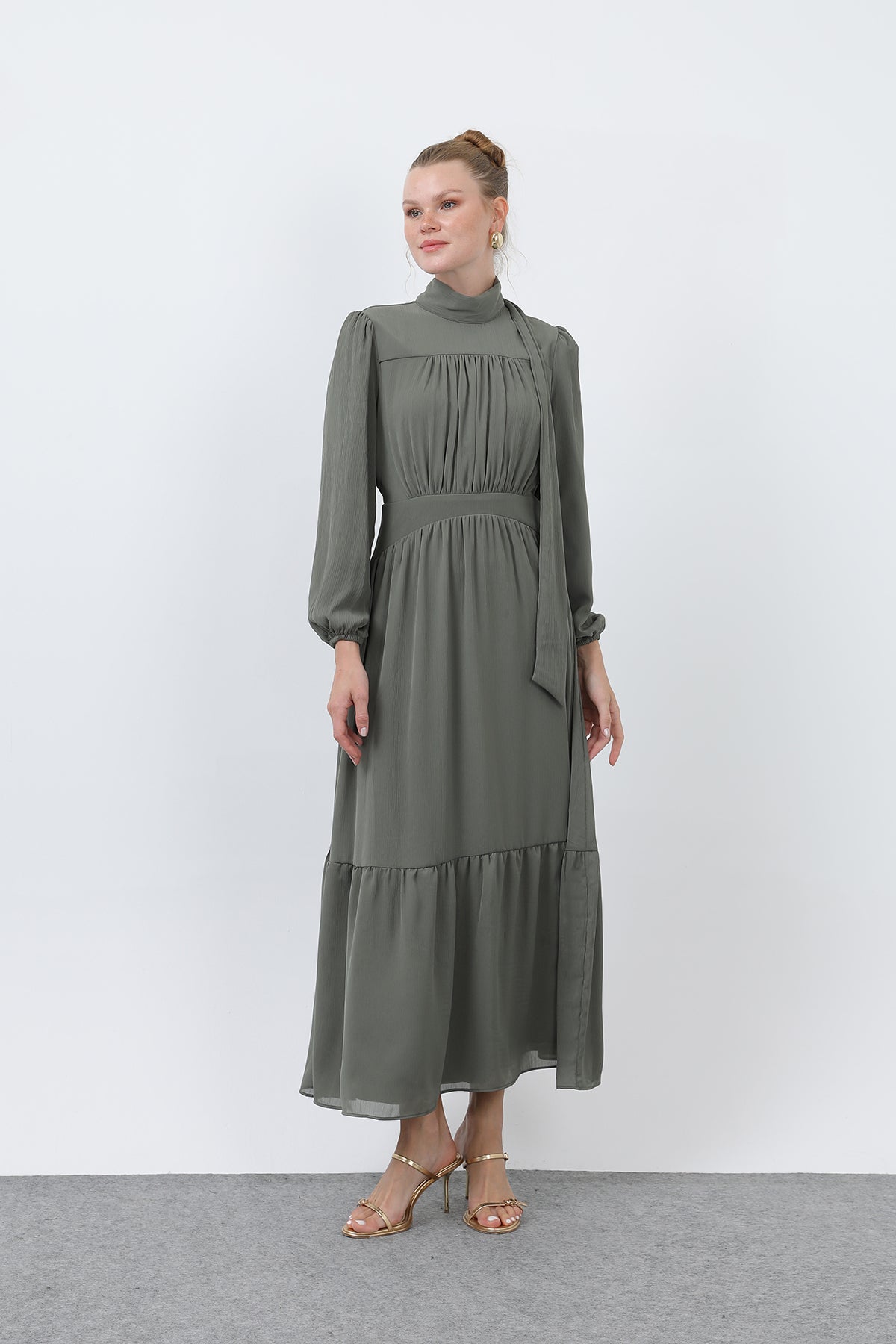 Kadın Drape Detaylı Yüksek Yaka Elbise - 12613ELB