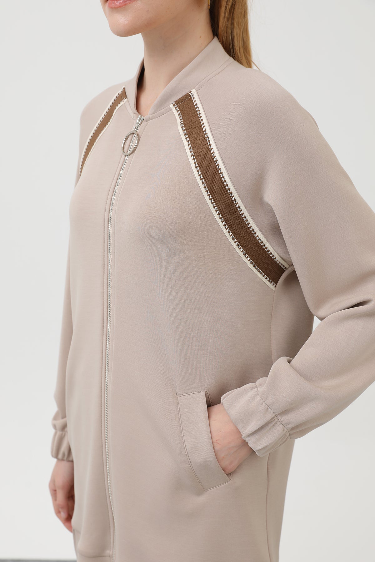 Kadın Fermuarlı Omuzu Hazır Şerit Detaylı Pantolonlu Takım - 14290TKS