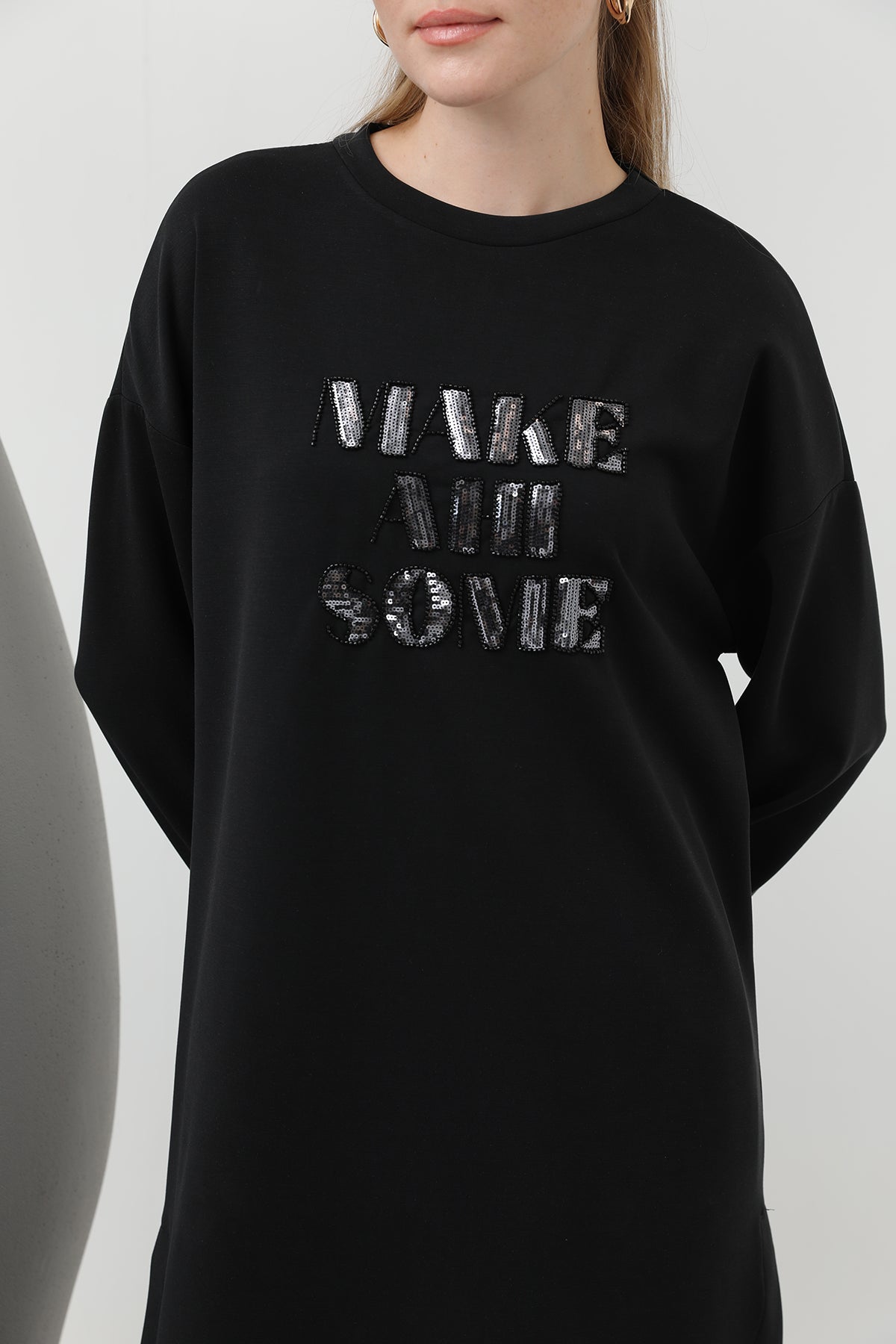 Kadın Önü Taş Ve Pul İşleme Yazılı Ve Pantolonlu Takım - 14300TKS