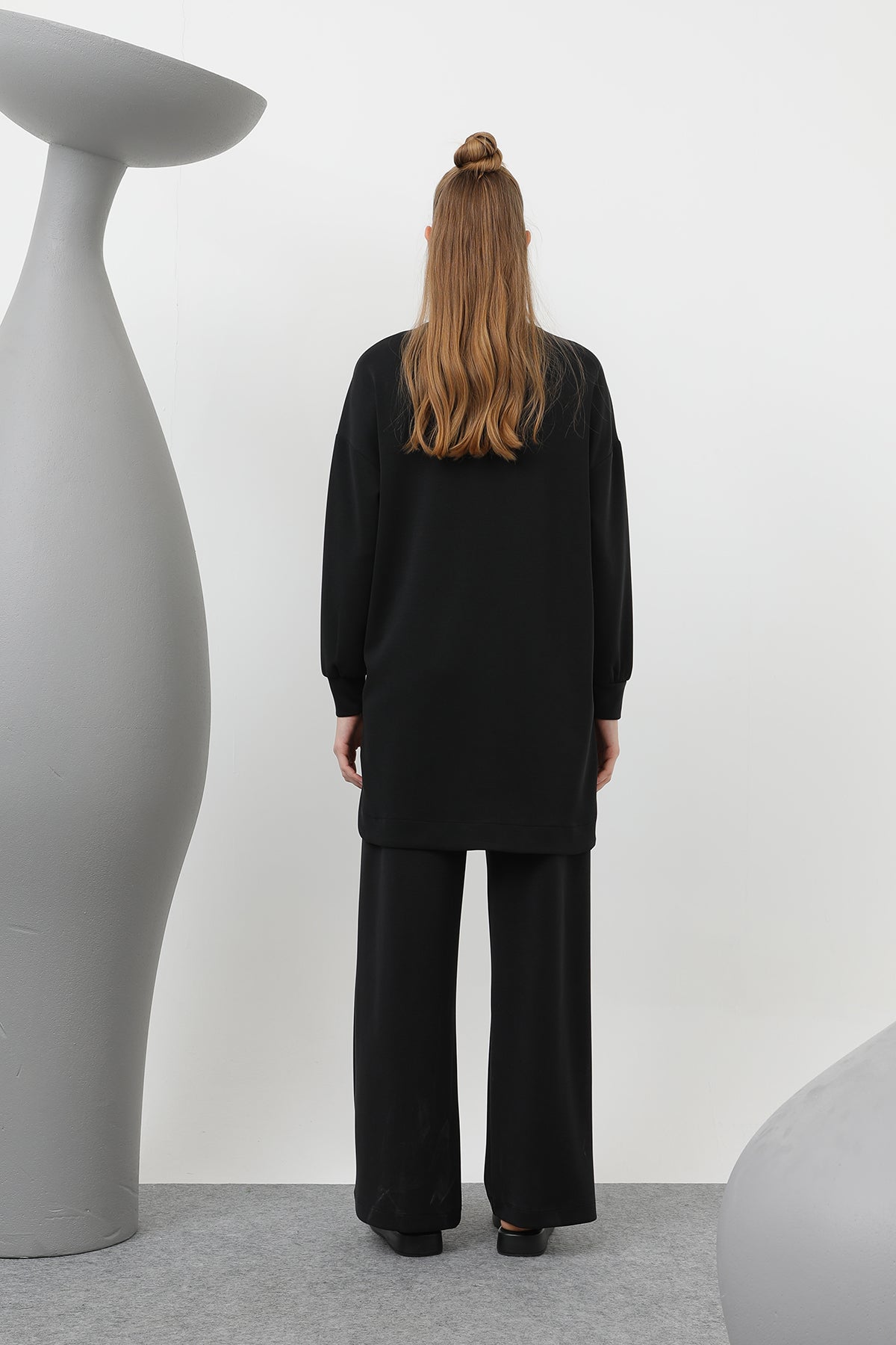 Kadın Önü Taş Ve Pul İşleme Yazılı Ve Pantolonlu Takım - 14300TKS