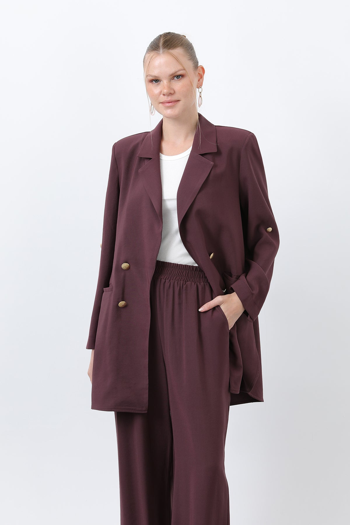 Kadın Düğme Detaylı Pantolonlu Blazer Ceket Takım - 14321TKM