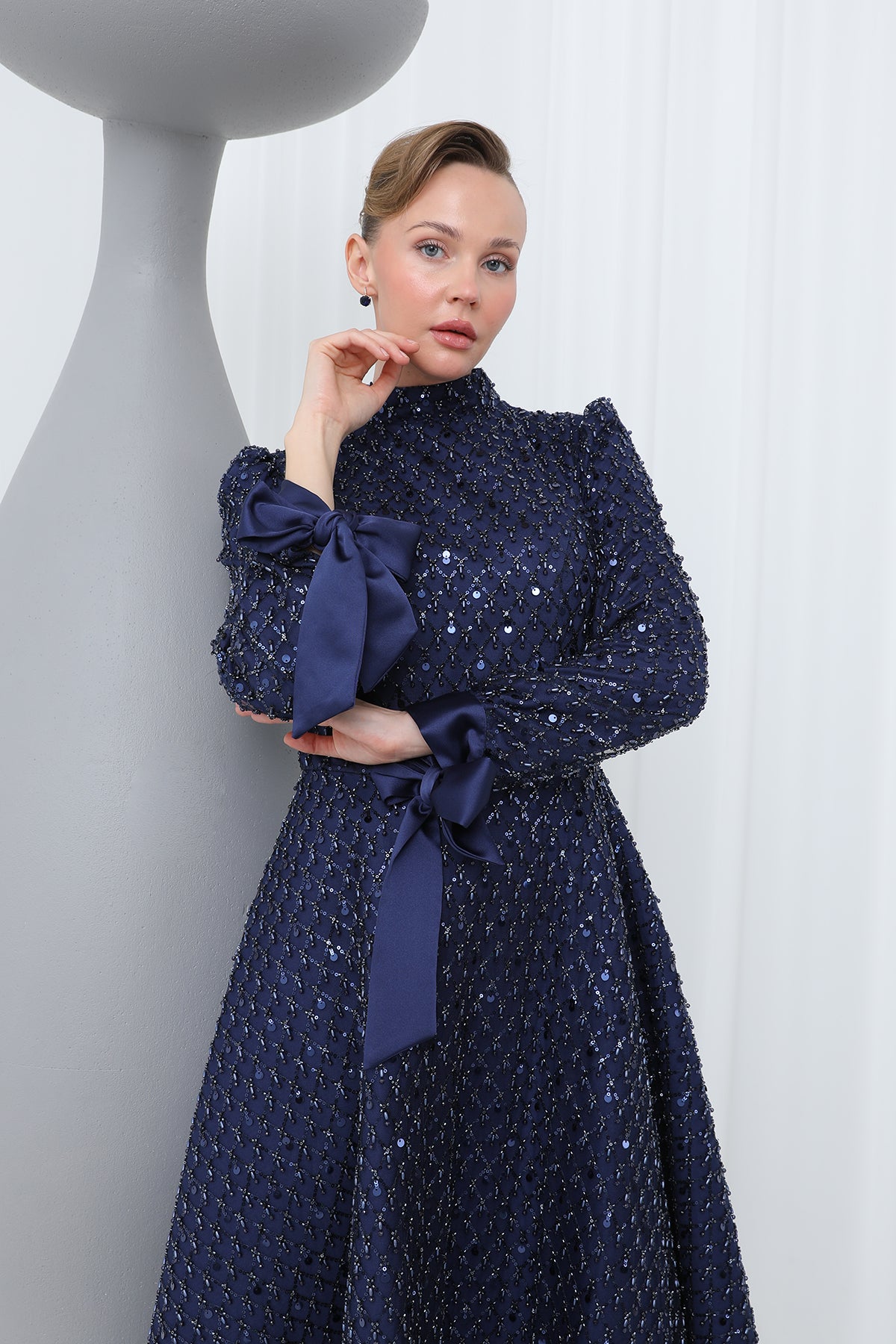 Kadın Pul Payet File İşlemeli Saten Manşet Detaylı Abiye Elbise-17014ELB