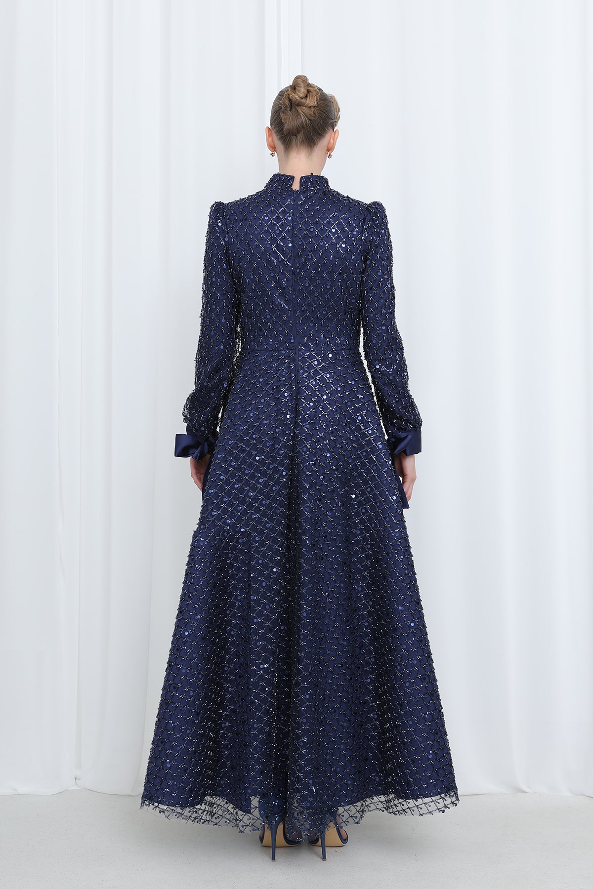 Kadın Pul Payet File İşlemeli Saten Manşet Detaylı Abiye Elbise-17014ELB