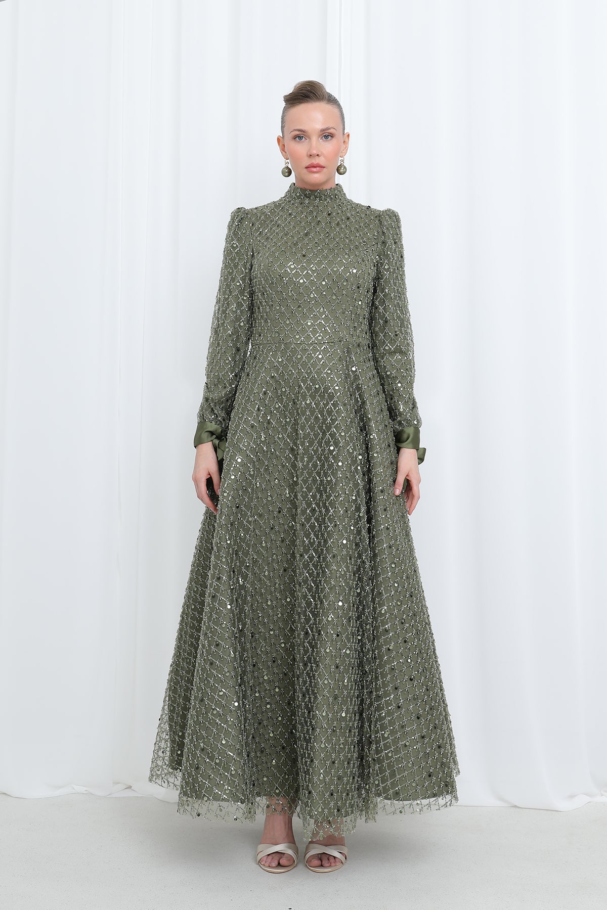 Kadın Pul Payet File İşlemeli Saten Manşet Detaylı Abiye Elbise-17014ELB