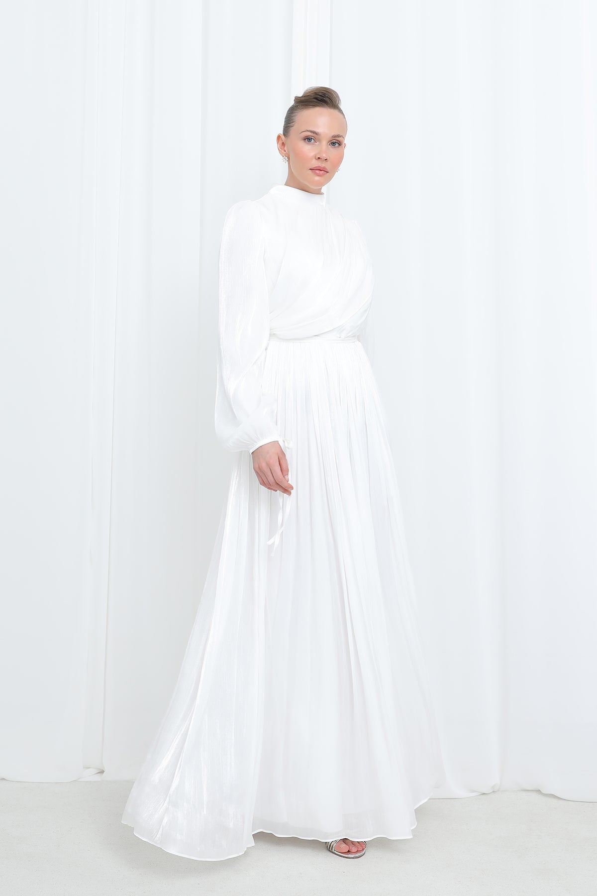 Kadın Saten Dokulu Pileli Uzun Kollu Modern Tesettür Abiye-17029ELB