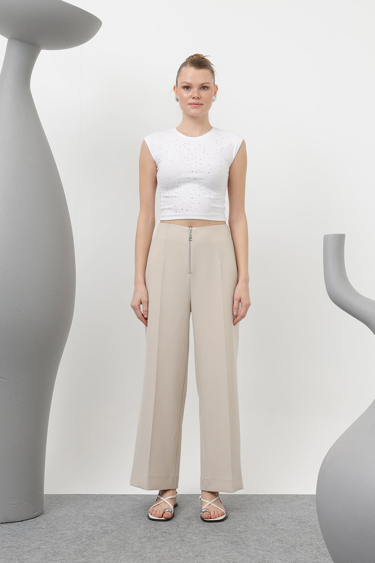 Kadın Fermuar Detaylı Pensli Pantolon- 18228PNT