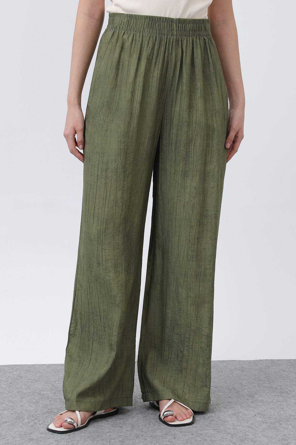 Kadın Beli Lastikli Bol Pantolon - 18238PNT