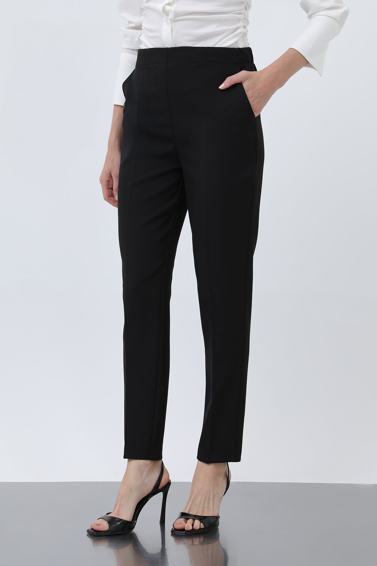 Kadın Havuç Kesim Pantolon - 18242PNT