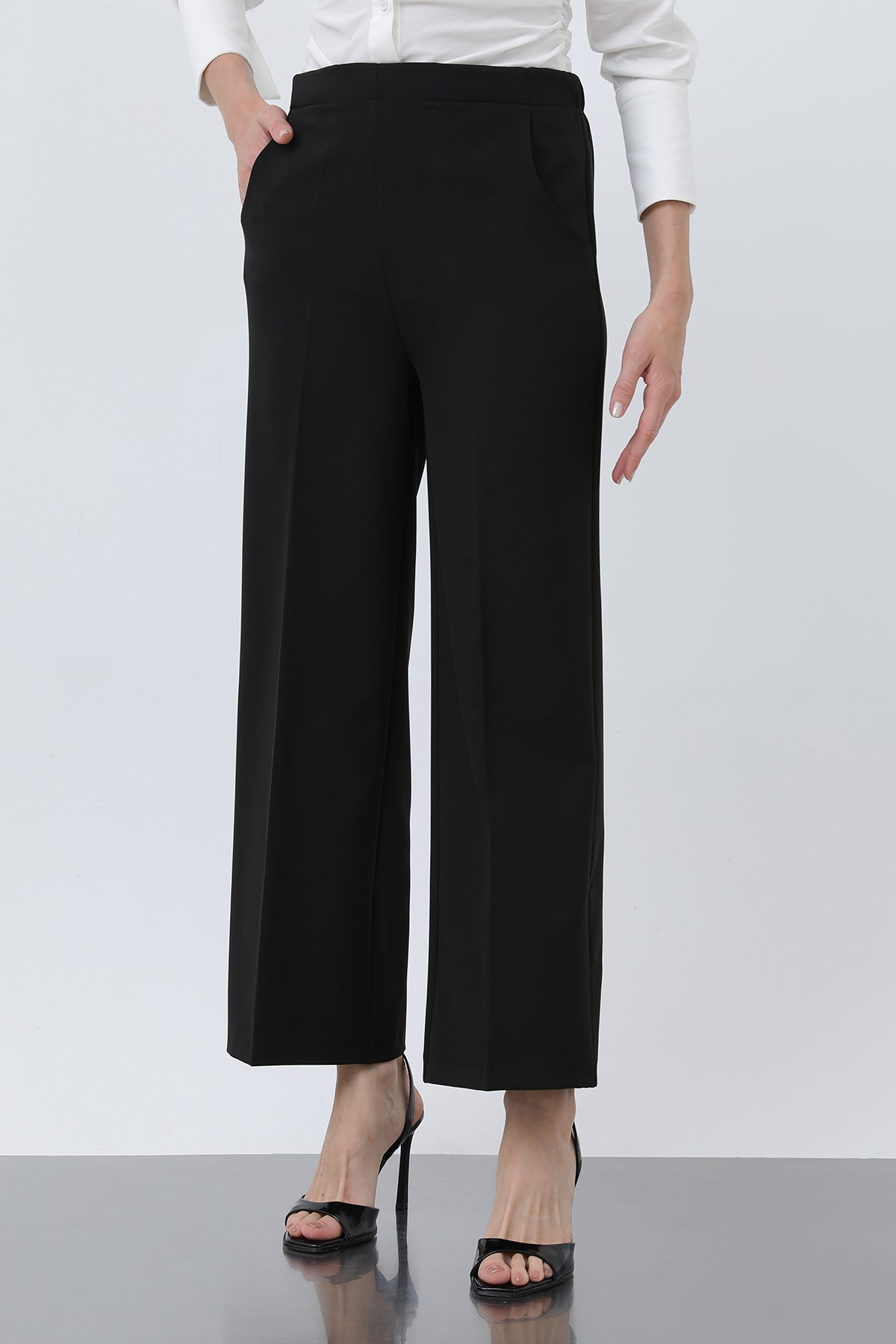 Kadın Düz Kesim Pantolon - 18243PNT