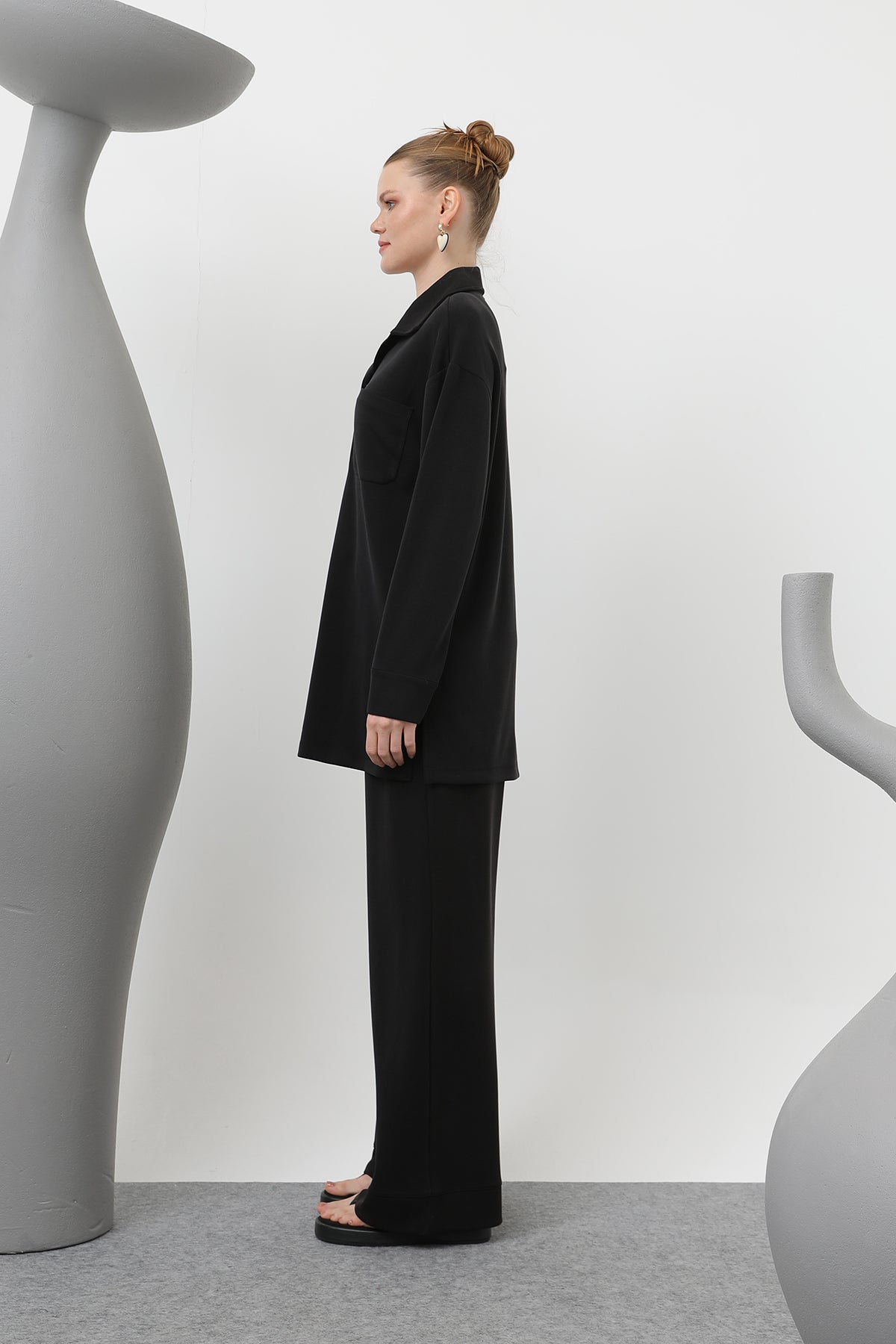 Kadın Yakası Çıtçıtlı Cep Detaylı Pantolonlu Takım - 20605TKS