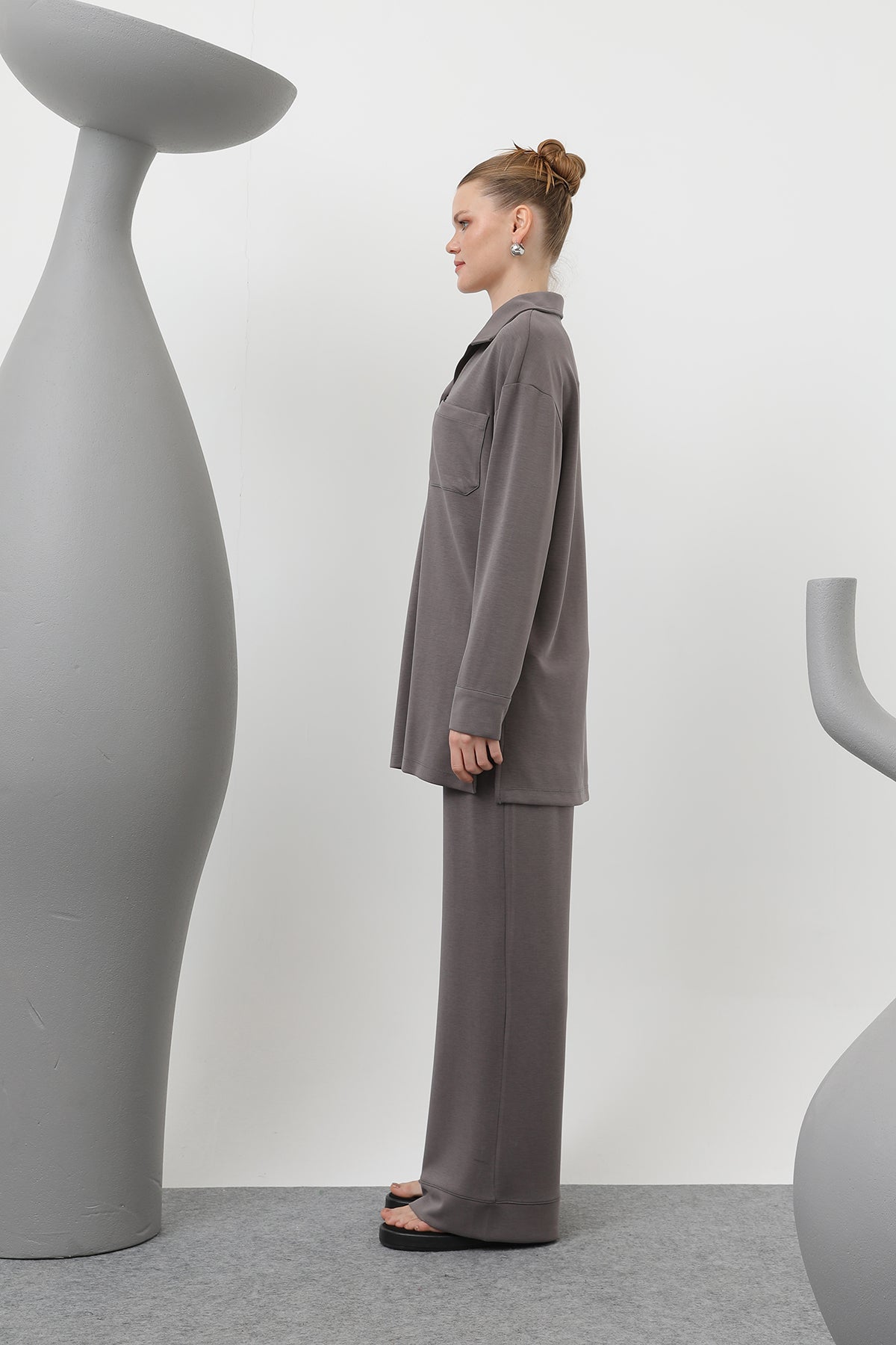 Kadın Yakası Çıtçıtlı Cep Detaylı Pantolonlu Takım - 20605TKS