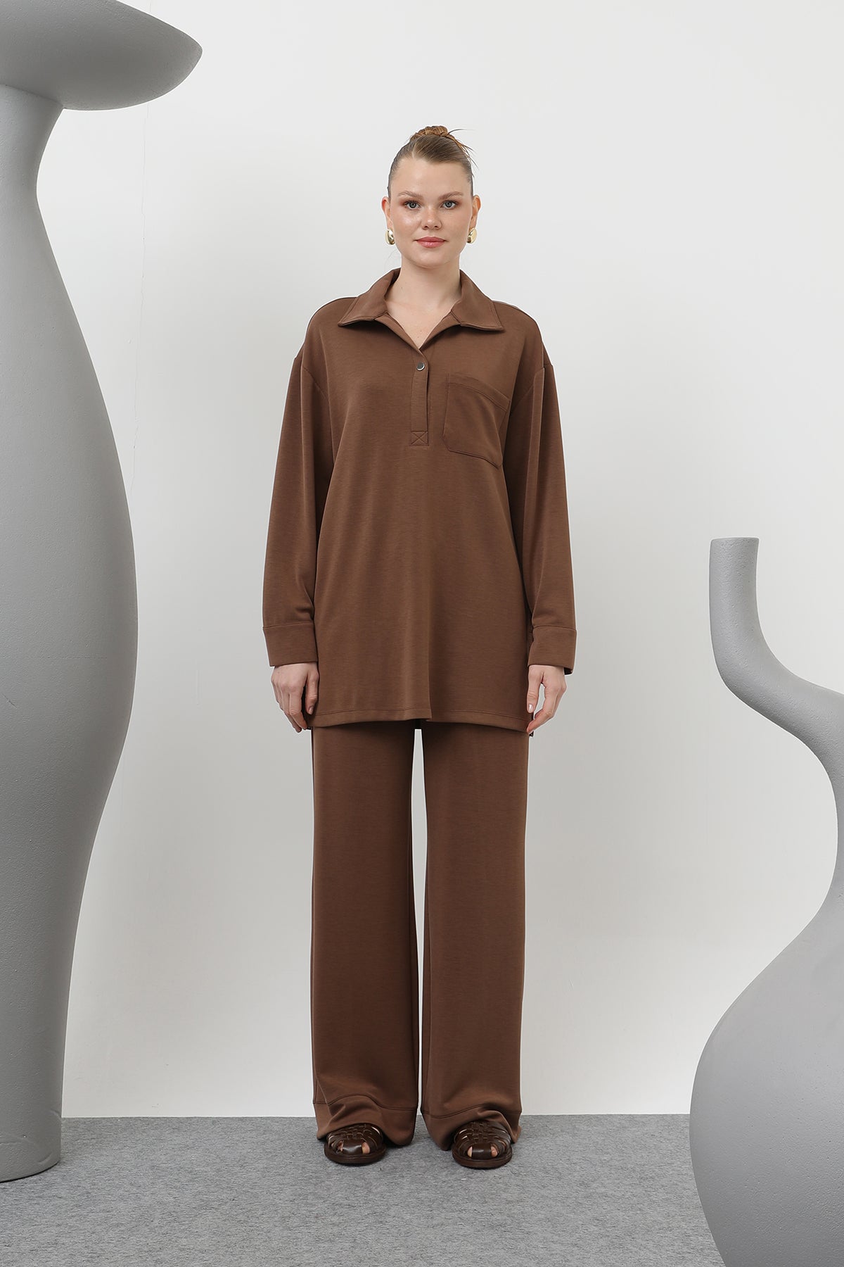 Kadın Yakası Çıtçıtlı Cep Detaylı Pantolonlu Takım - 20605TKS