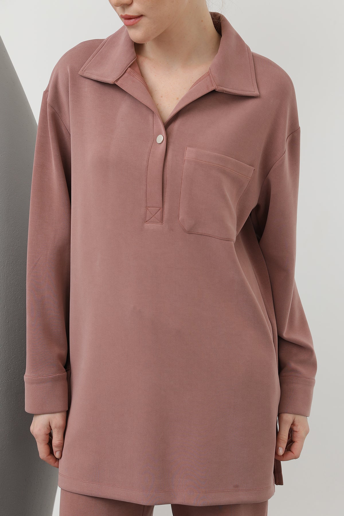 Kadın Yakası Çıtçıtlı Cep Detaylı Pantolonlu Takım - 20605TKS