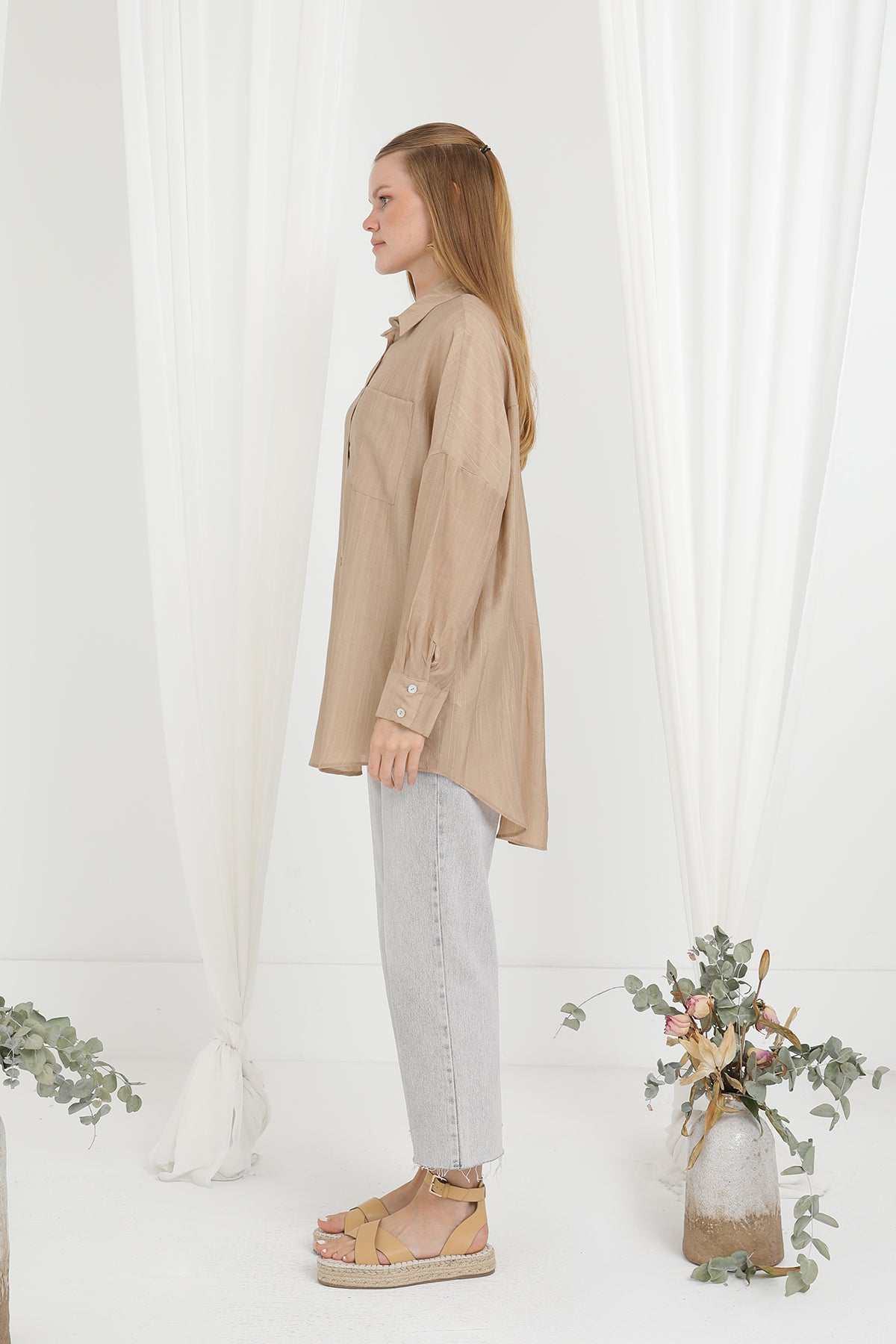 Kadın Sedef Düğmeli Arkası Roba Detaylı Gömlek - 20645GML