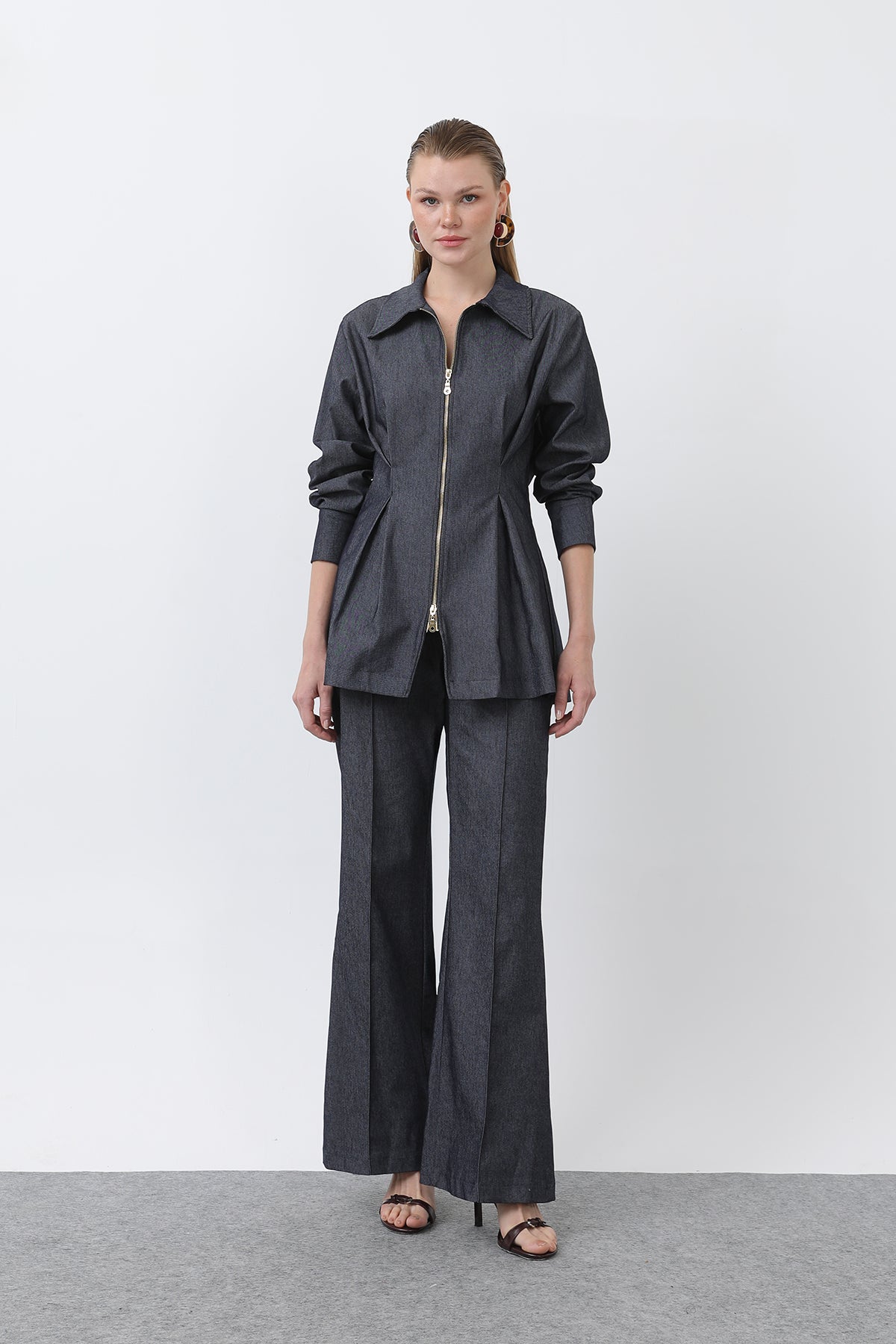 Kadın Gold Fermuar Detaylı Belden Pileli Gömlek Ve Pantolon Takım -20651TKS