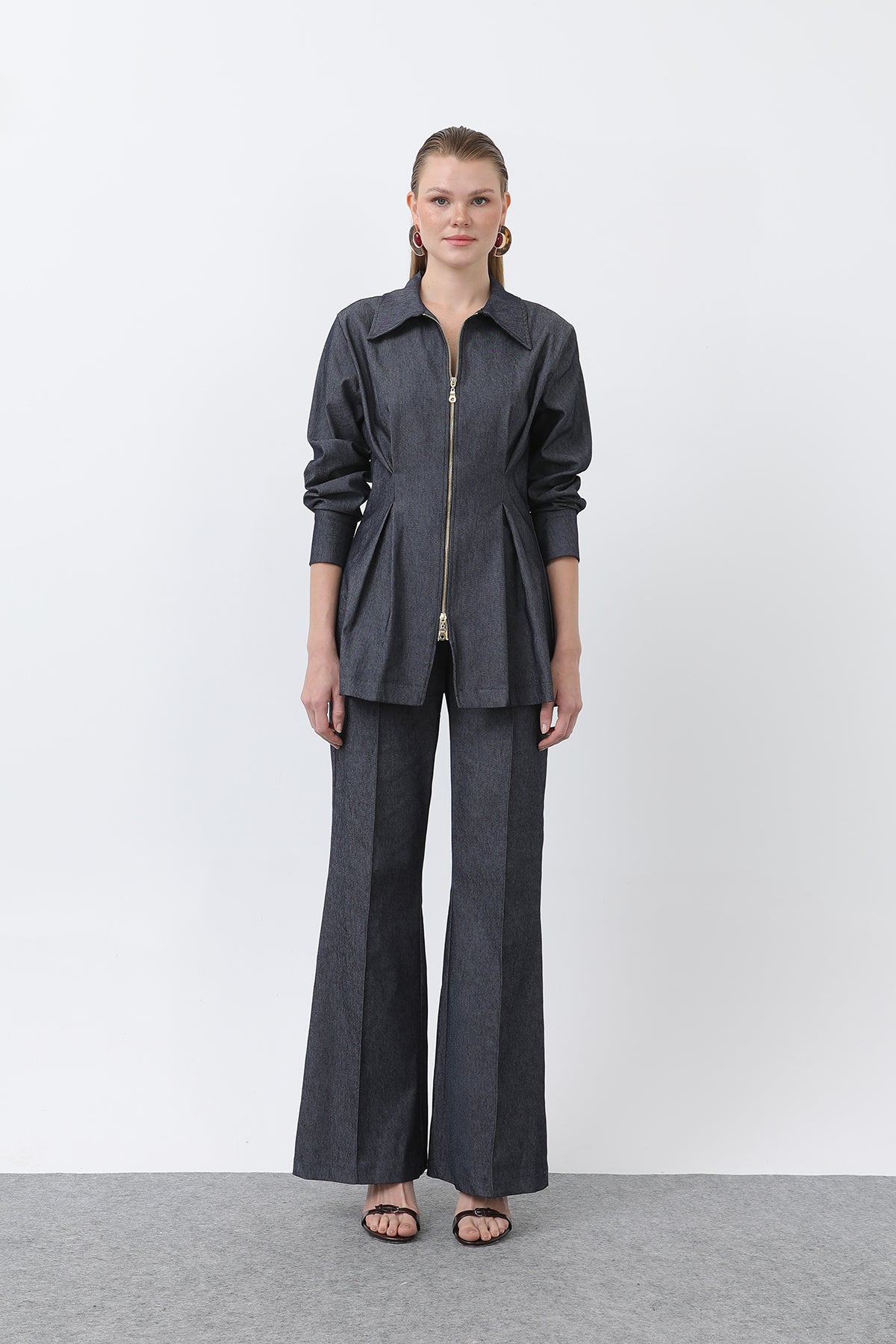 Kadın Gold Fermuar Detaylı Belden Pileli Gömlek Ve Pantolon Takım -20651TKS