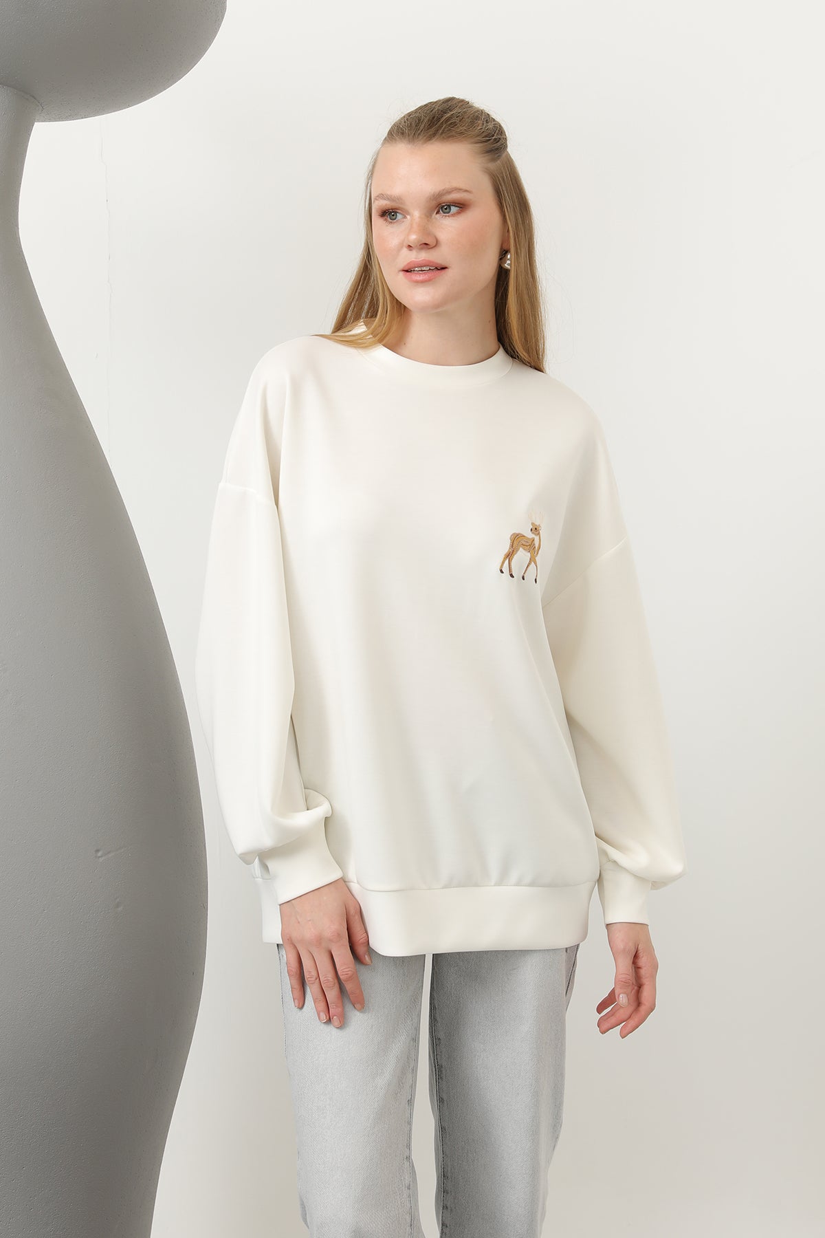 Kadın Arkası Geyikli Sweat - 32118SWT