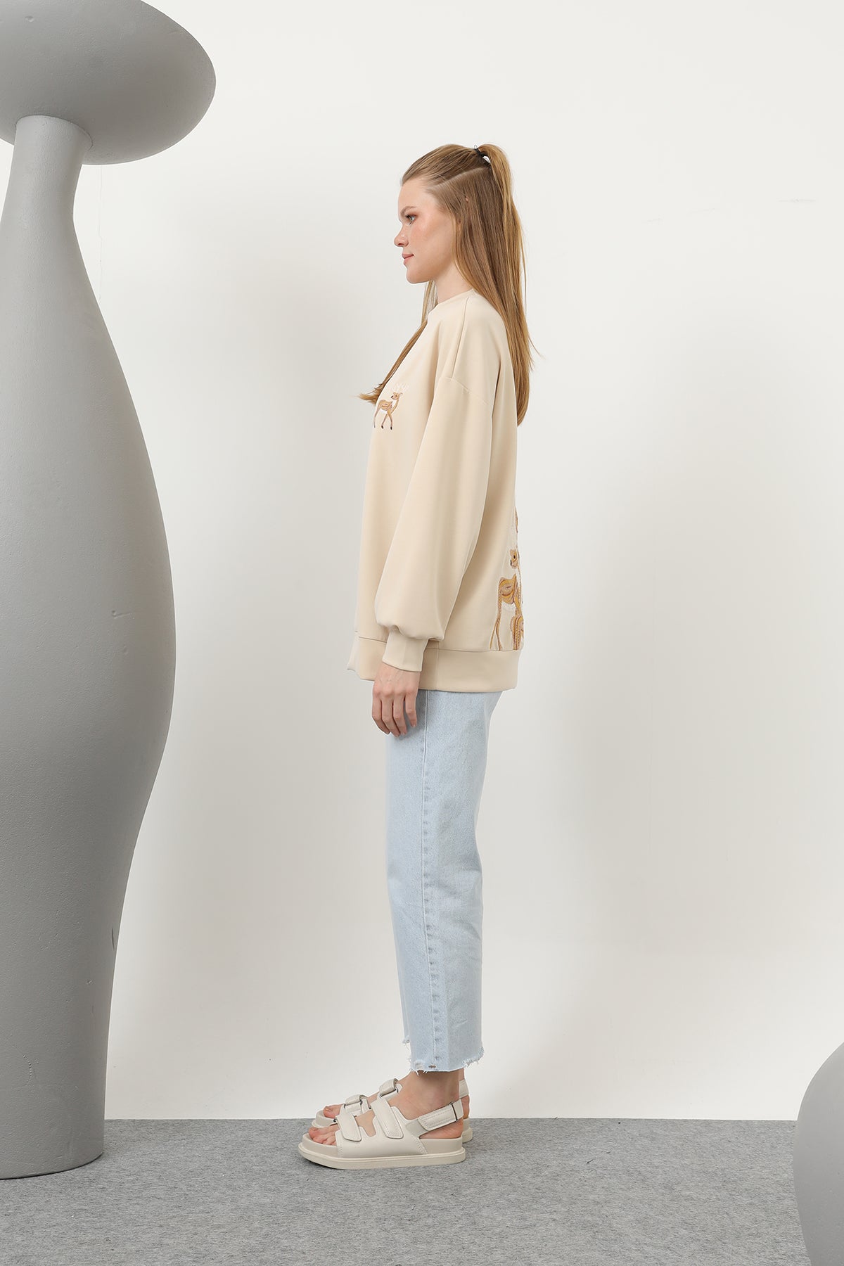 Kadın Arkası Geyikli Sweat - 32118SWT