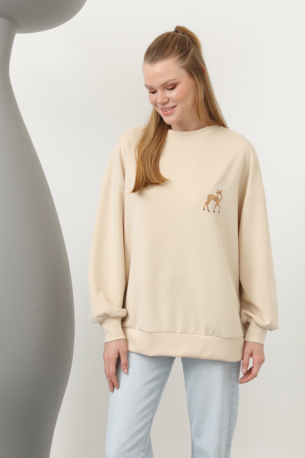 Kadın Arkası Geyikli Sweat - 32118SWT
