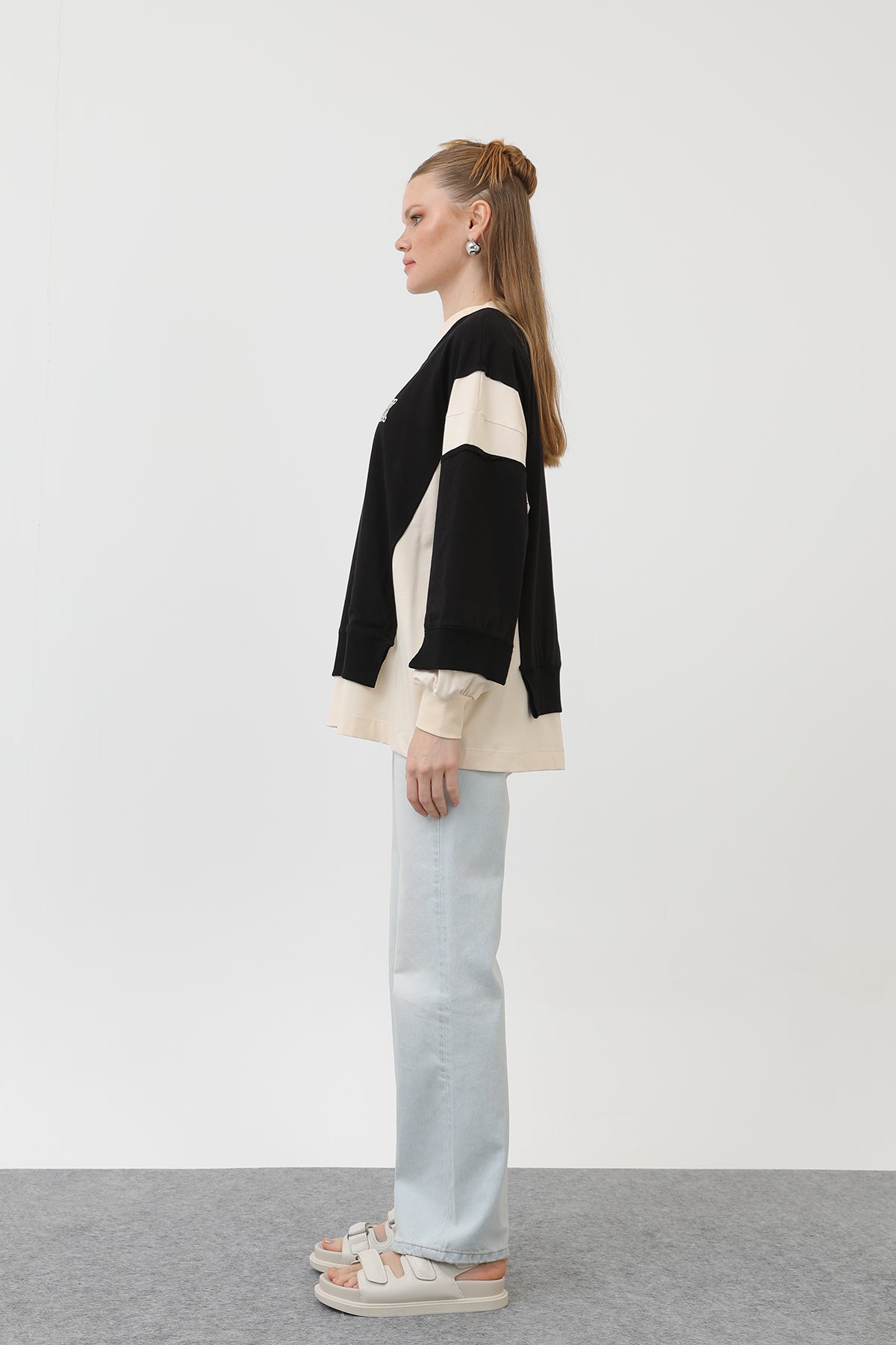 Kadın Önü Nakışlı Sweat - 32121SWT