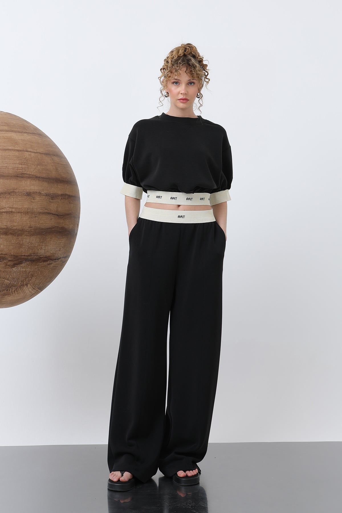 Kadın Lastiği Nakış Detaylı Bluz - 32130BLZ