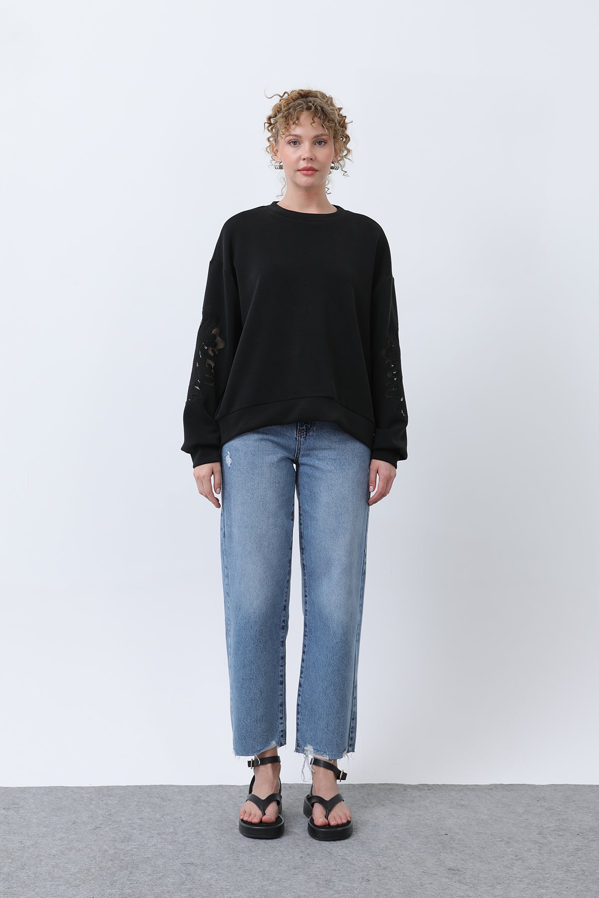 Kadın Kollar File Nakışlı Sweatshirt