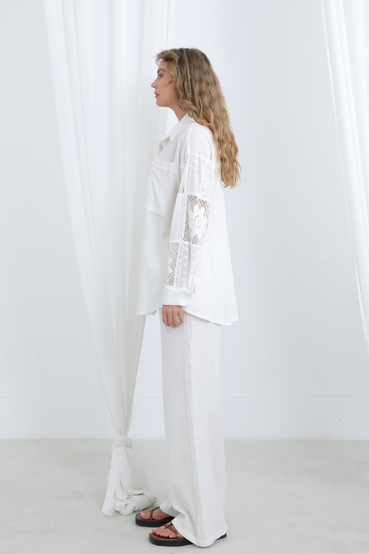 Dantel Detaylı Oversize Gömlek-32324GML