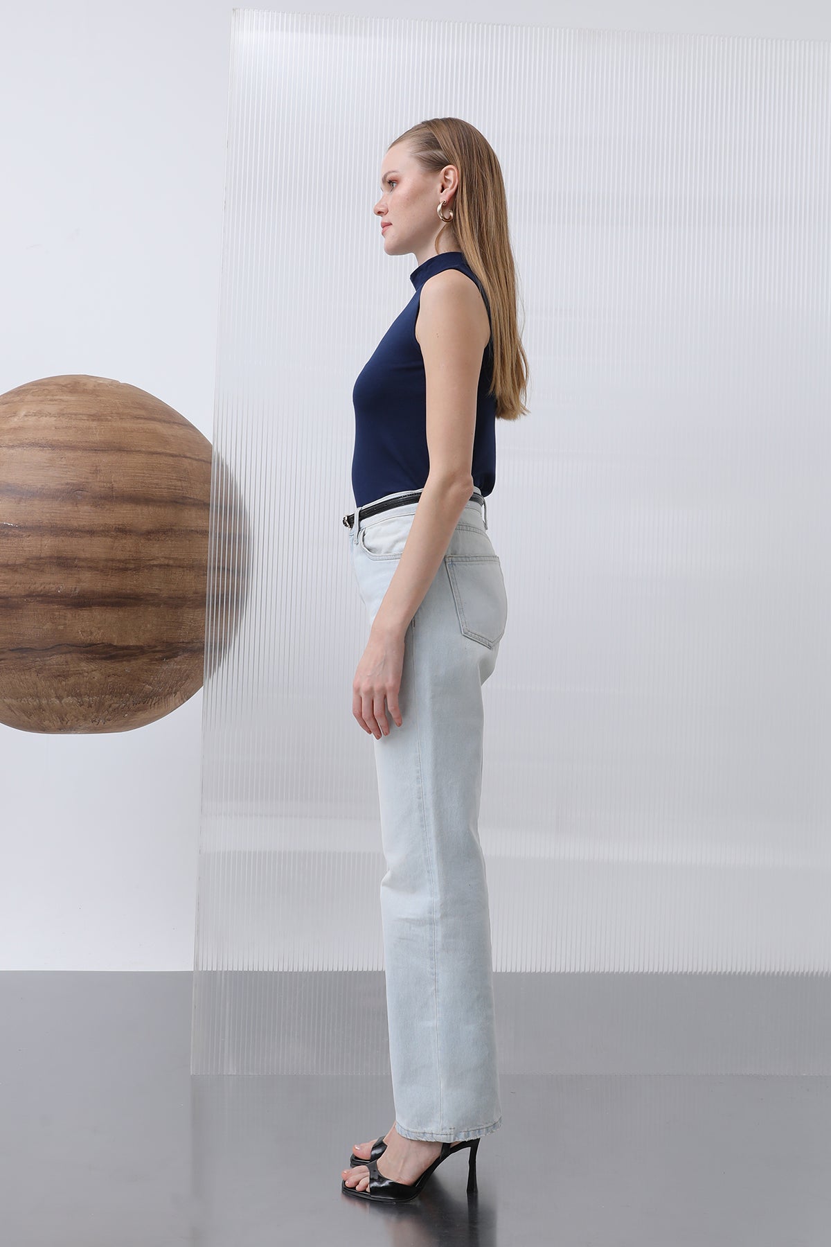 Kadın Sıfır Kollu Boğazlı İçlik - 40005BLZ