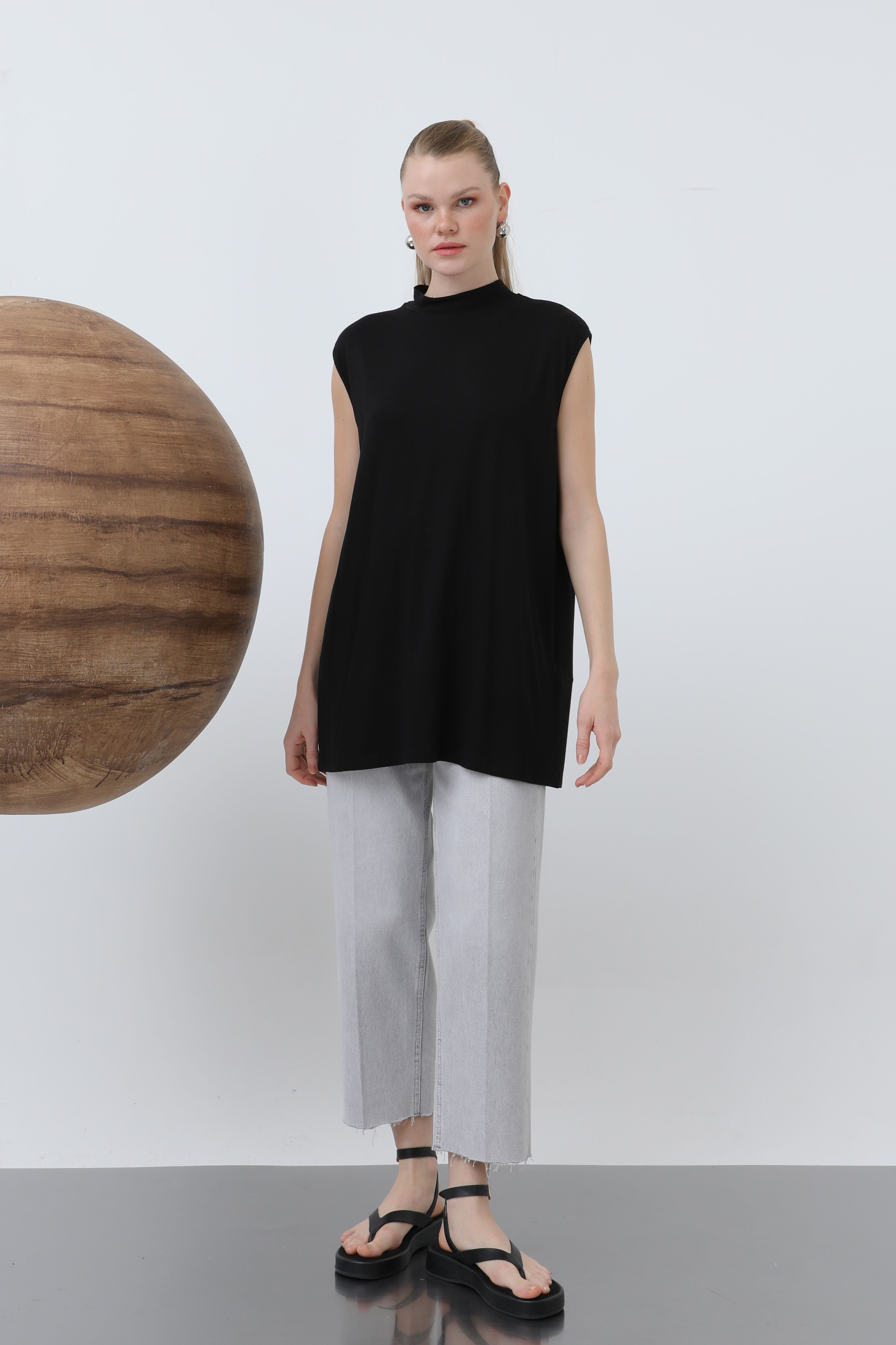 Kadın Kolsuz Bisiklet Yaka Tunik Boy İçlik - 40006BLZ