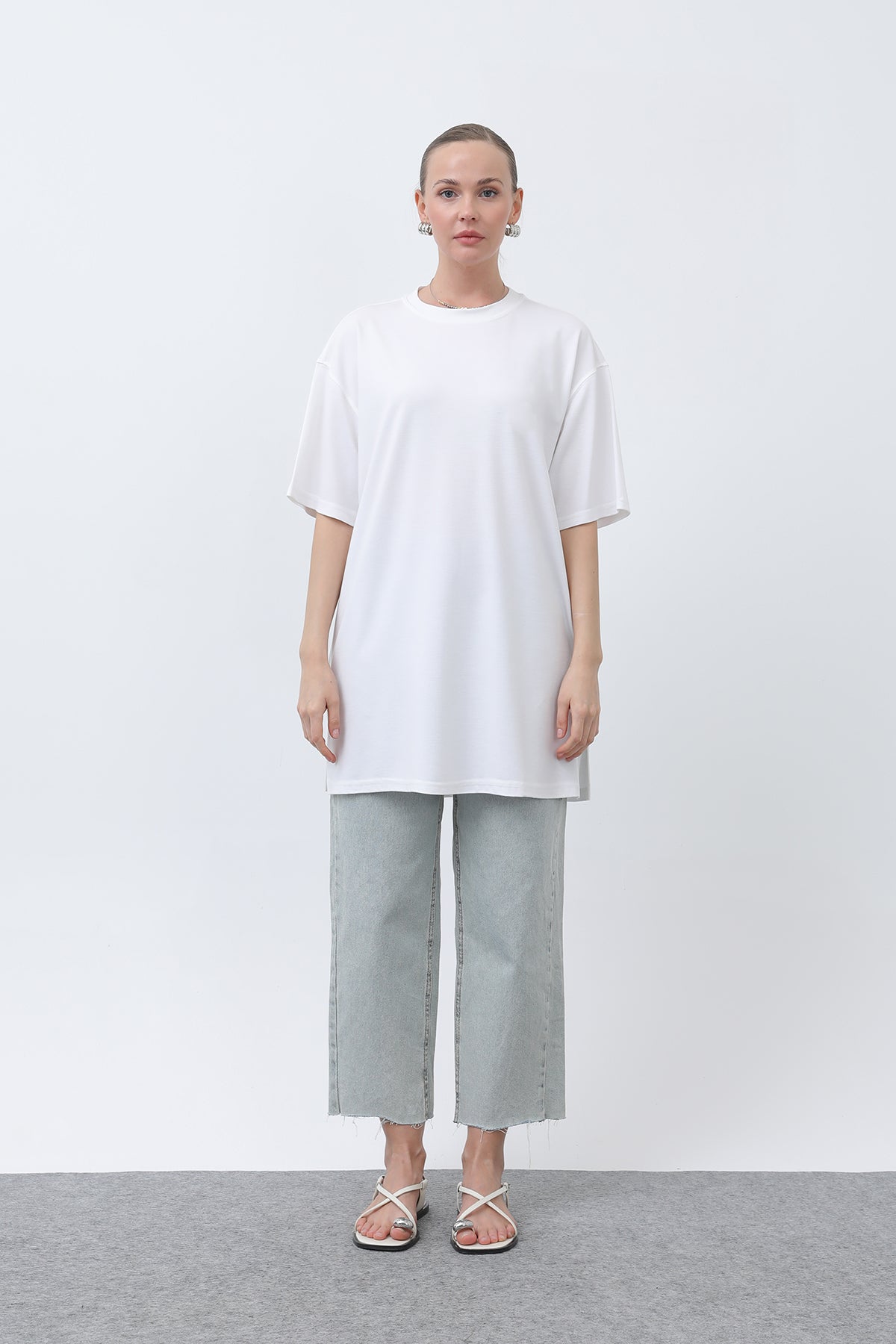 Kadın Uzun Bol Kesim Tshirt - 40009TSH