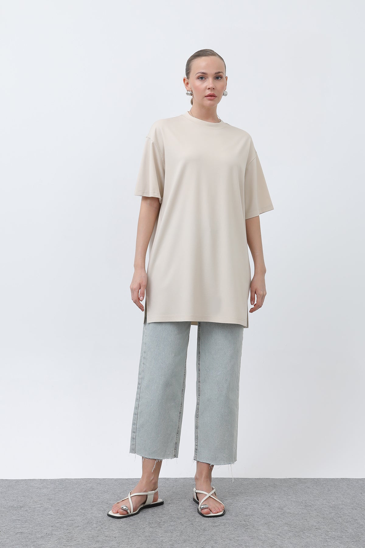 Kadın Uzun Bol Kesim Tshirt - 40009TSH